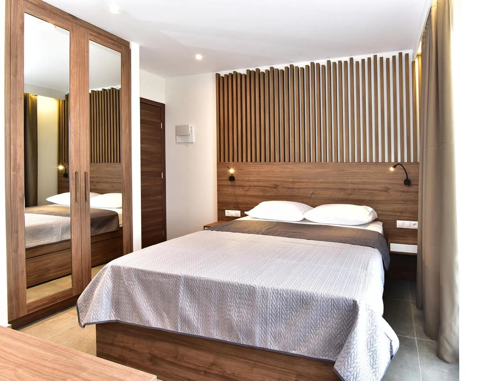 Bed in Eutopia