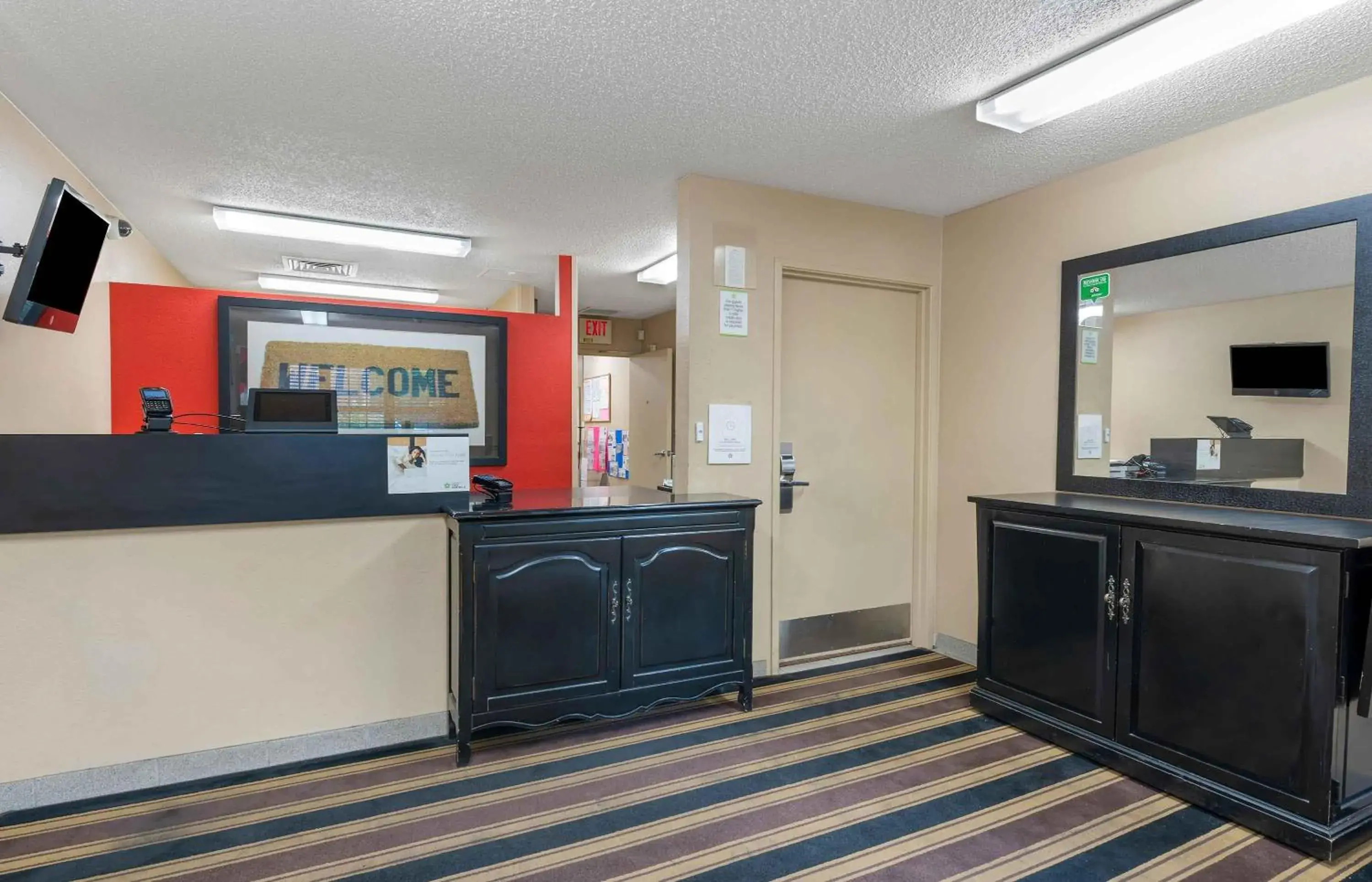 Lobby or reception in Extended Stay America Suites - Cincinnati - Springdale - I-275 Lobby or reception in Extended Stay America Suites - Cincinnati - Springdale - I-275