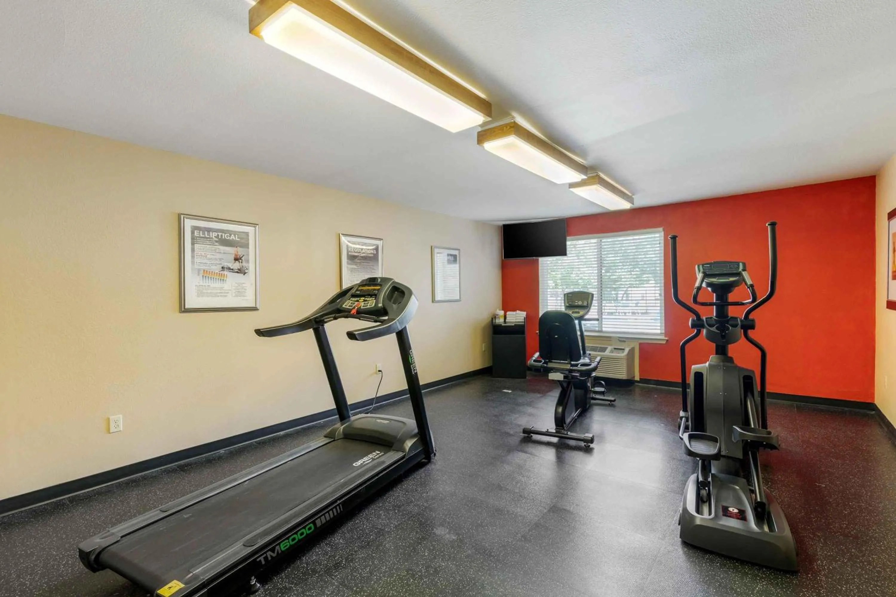 Fitness centre/facilities in Extended Stay America Suites - Dallas - Las Colinas - Green Park Dr