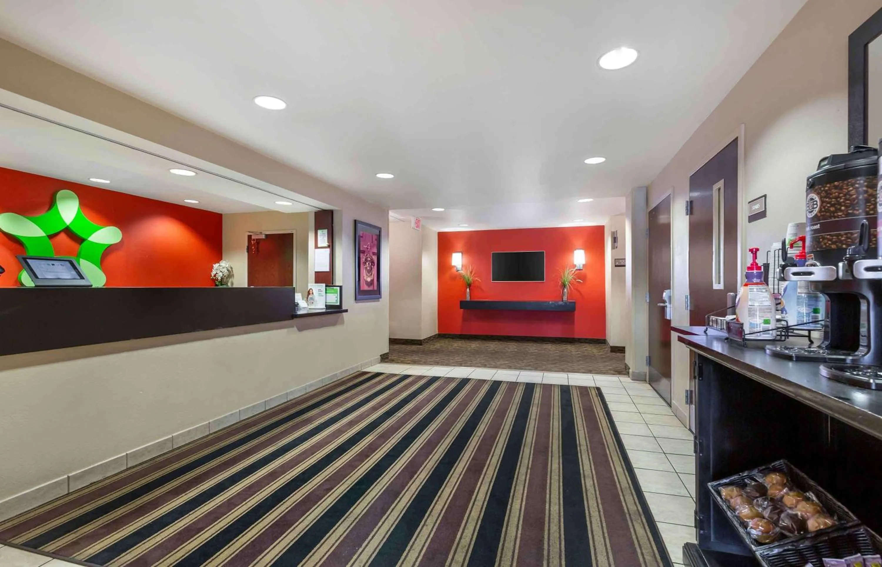Lobby or reception in Extended Stay America Suites - Washington, DC - Springfield