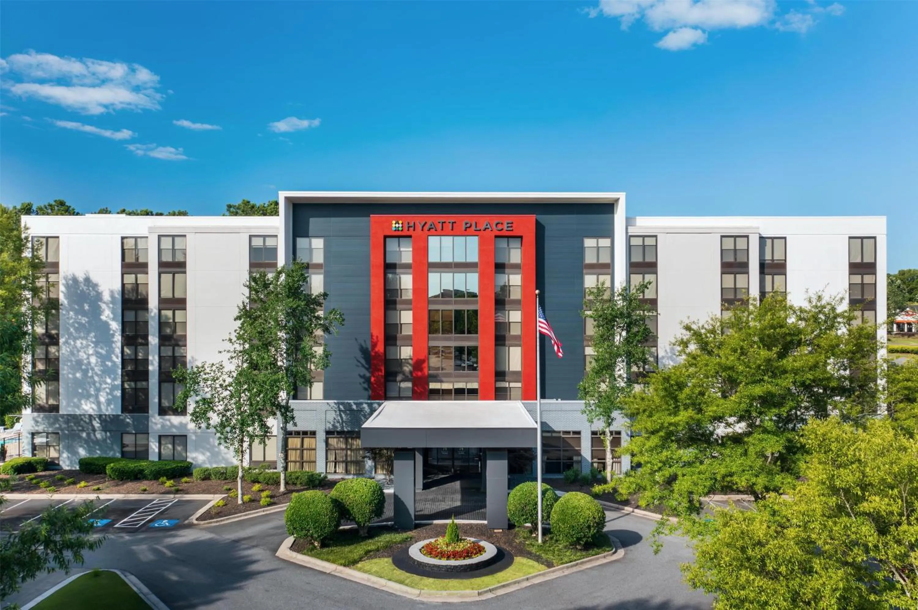 Property building in Hyatt Place Charlotte Arrowood