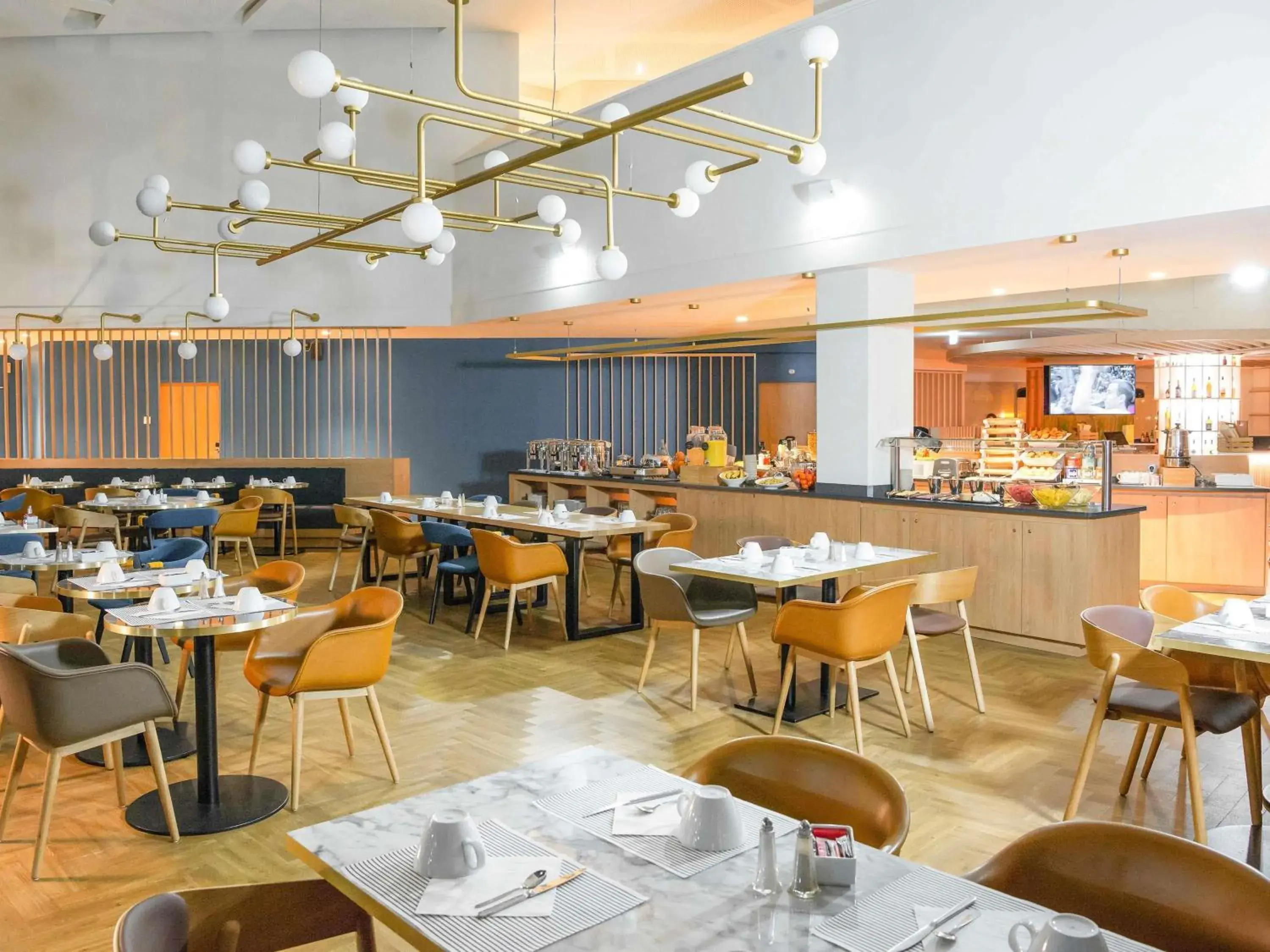 Property building in Novotel Le Havre Centre Gare Property building in Novotel Le Havre Centre Gare