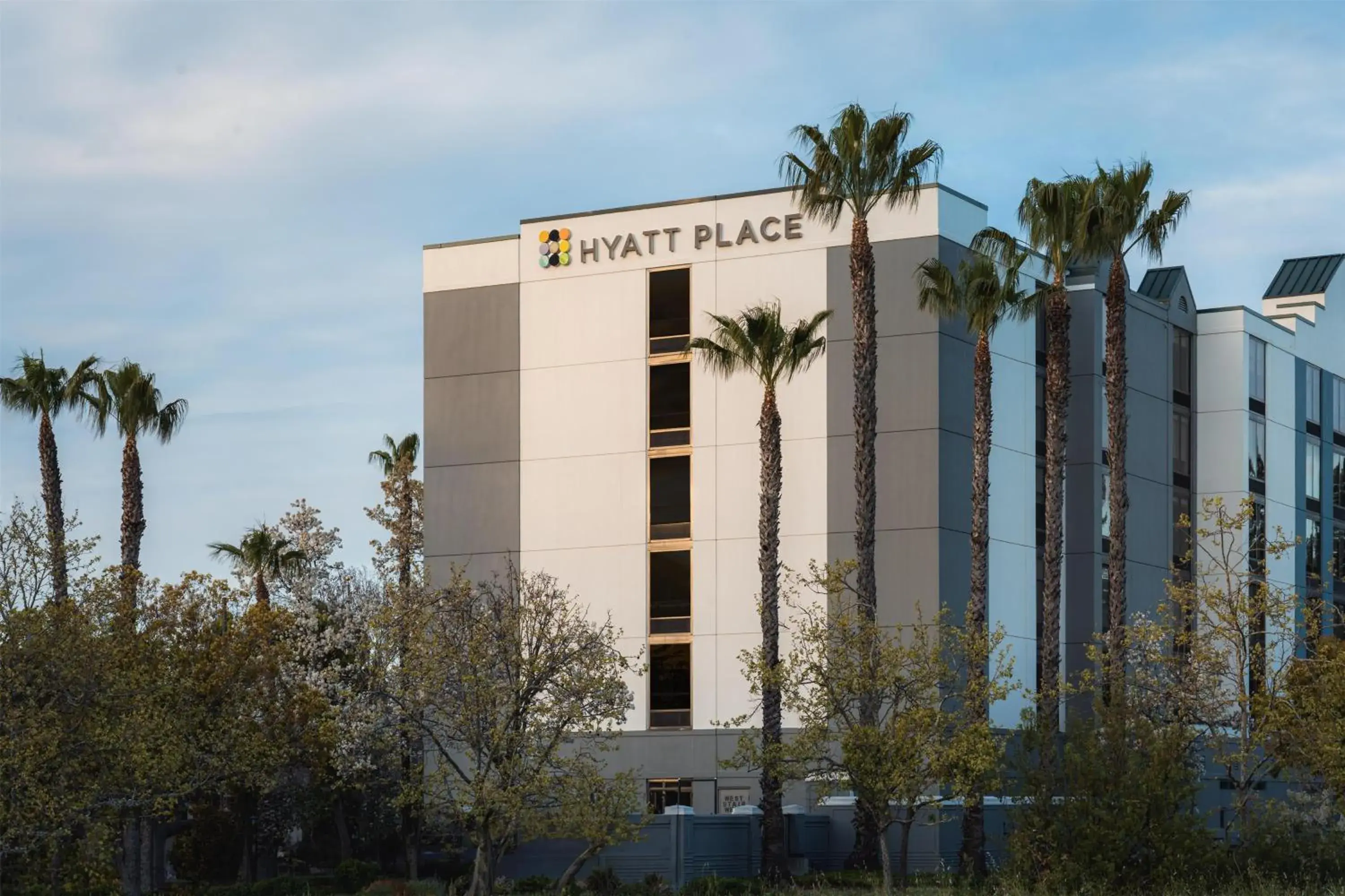 Property building in Hyatt Place Sacramento Rancho Cordova Property building in Hyatt Place Sacramento Rancho Cordova