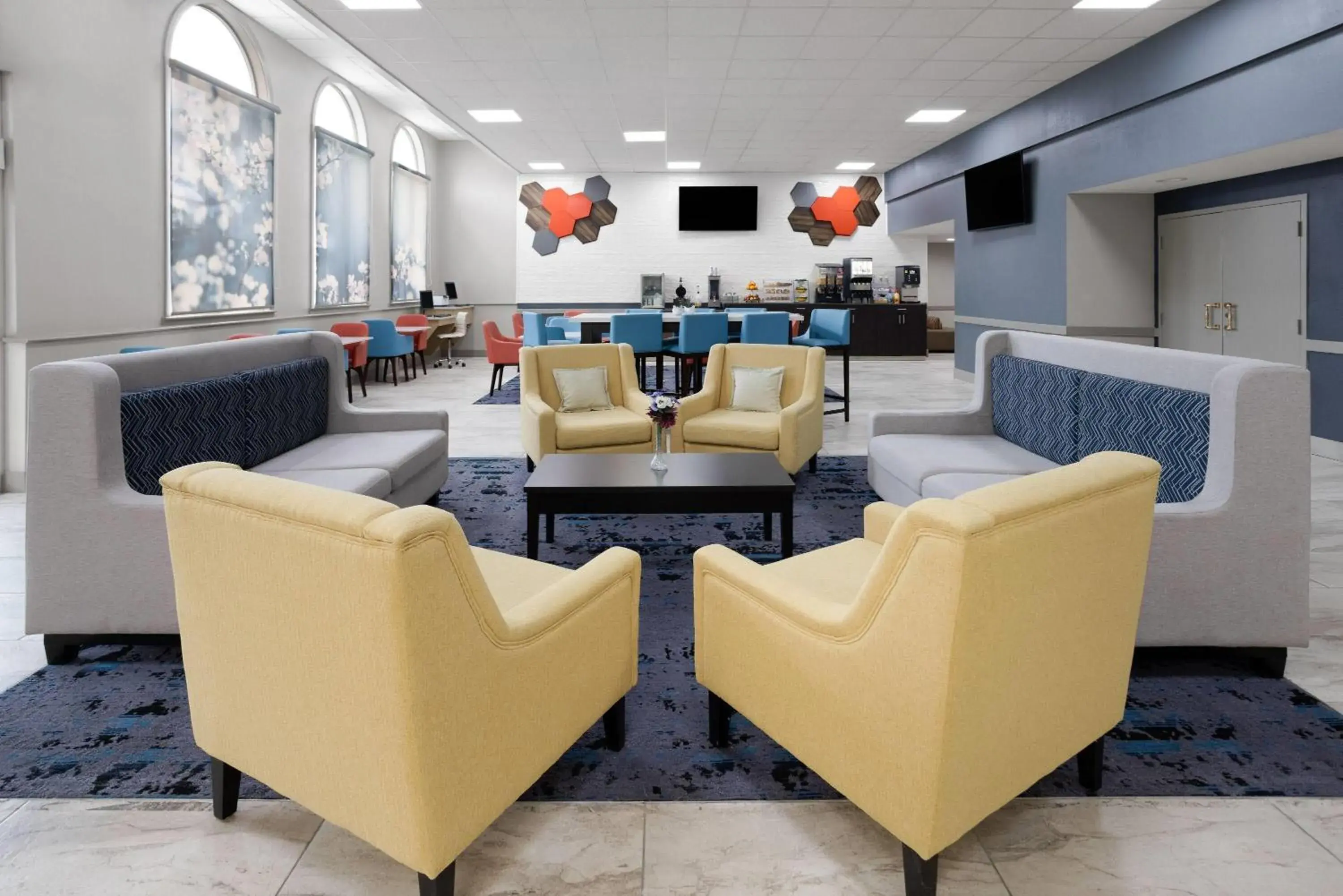 Lobby or reception in Hawthorn Extended Stay by Wyndham Chambersburg Lobby or reception in Hawthorn Extended Stay by Wyndham Chambersburg