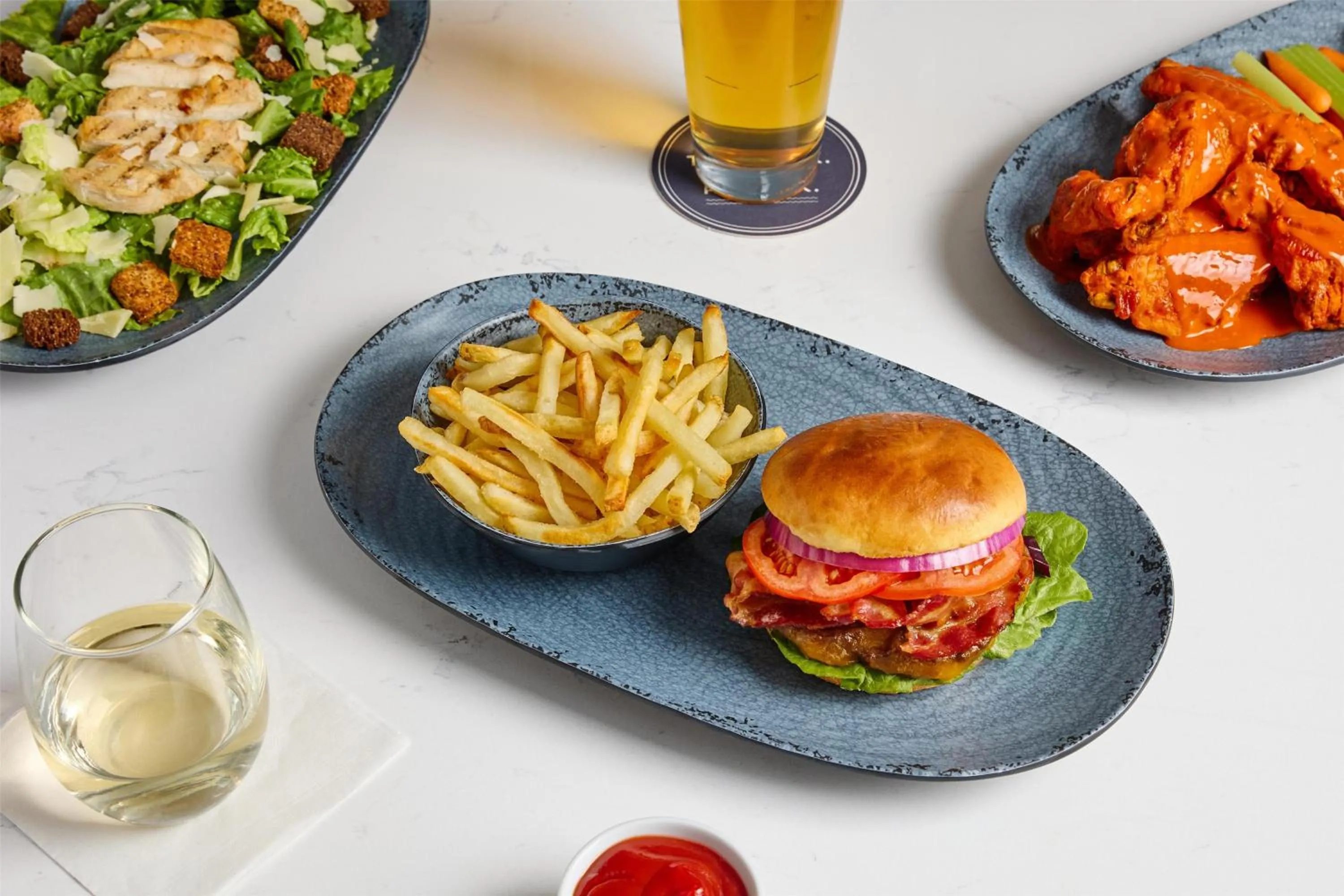 Restaurant/places to eat in Hyatt Place Detroit/Livonia