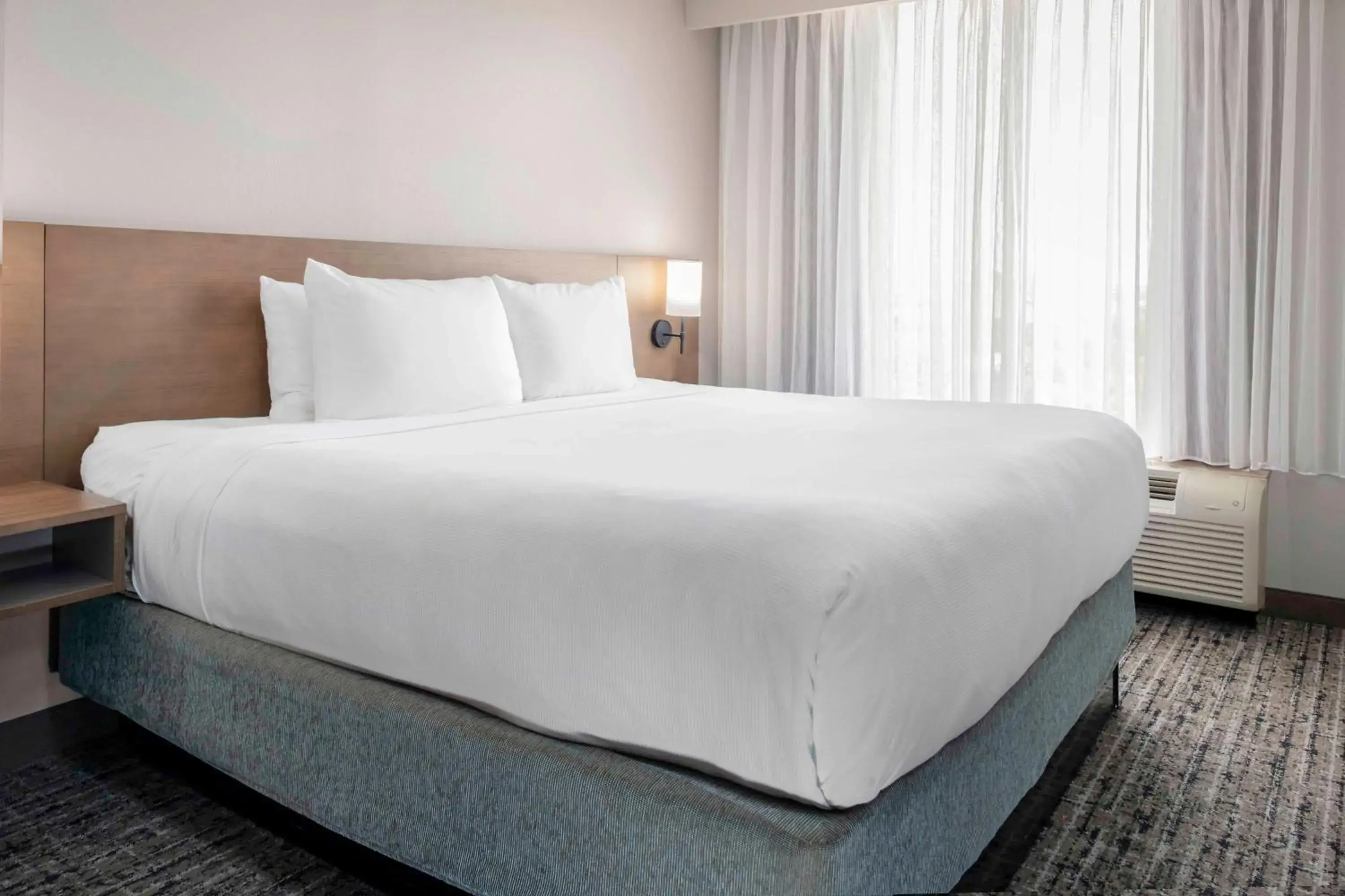 Bedroom, Bed in Hyatt Place-Dallas/Arlington Bedroom, Bed in Hyatt Place-Dallas/Arlington