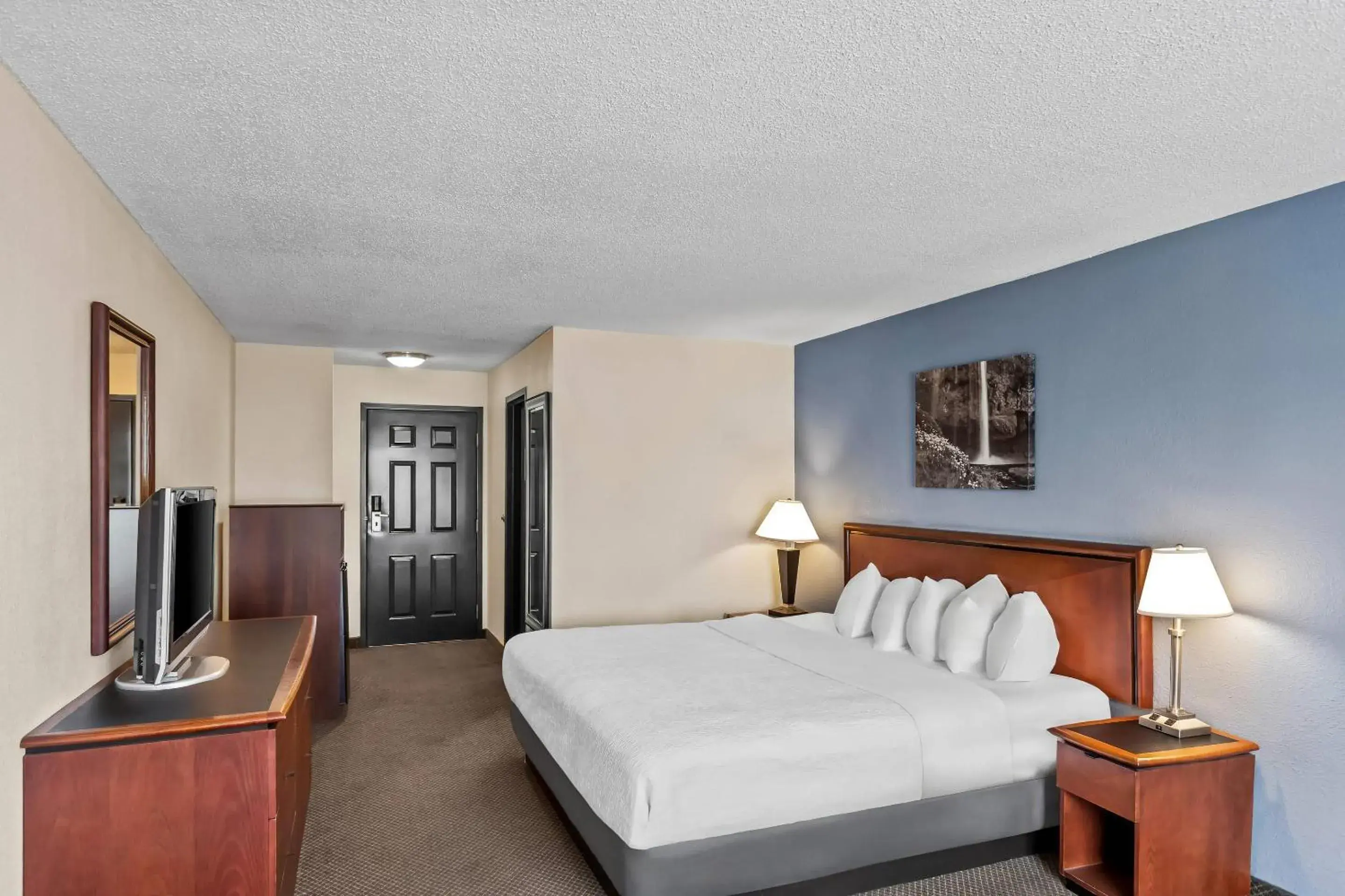 Bedroom, Bed in Rodeway Inn Bedroom, Bed in Rodeway Inn