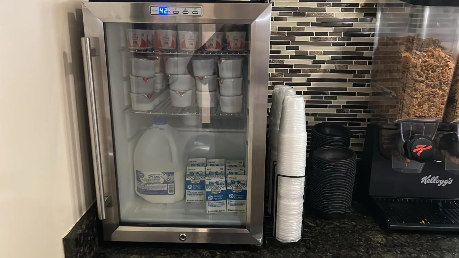 Breakfast in Rodeway Inn