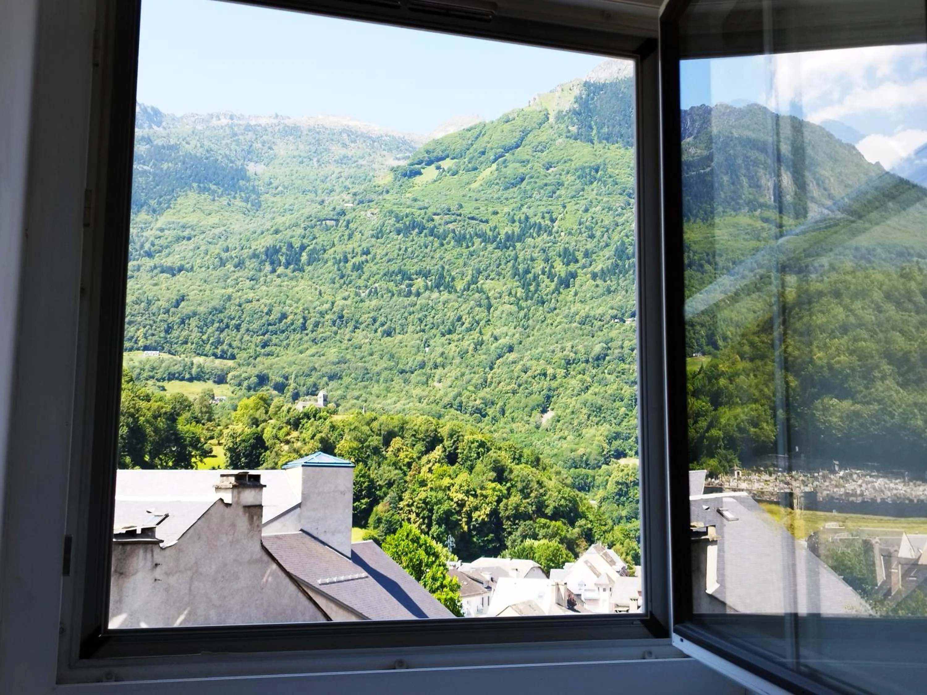 Bedroom in Chez Lolette