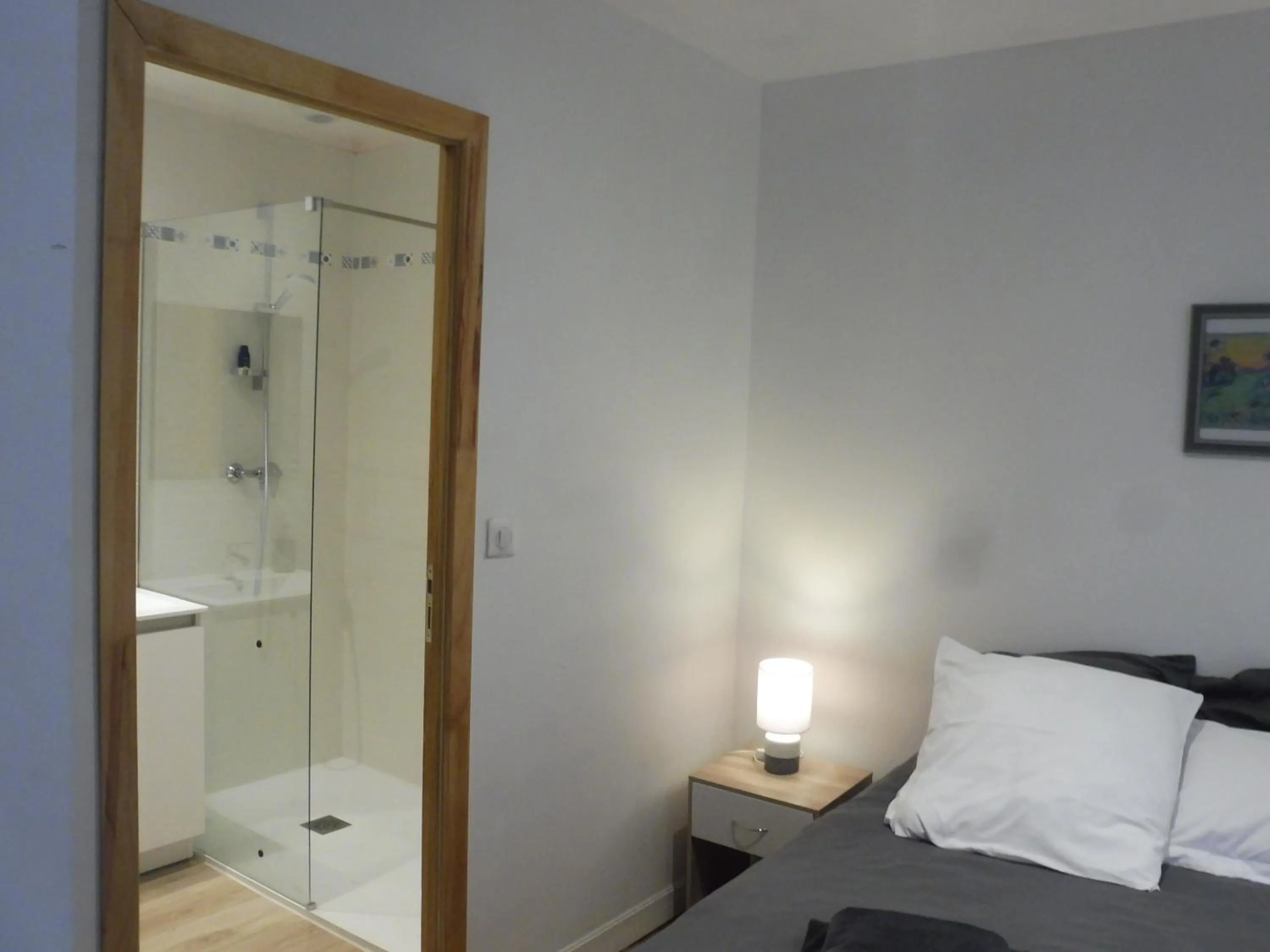 Bathroom, Bed in Chez Lolette