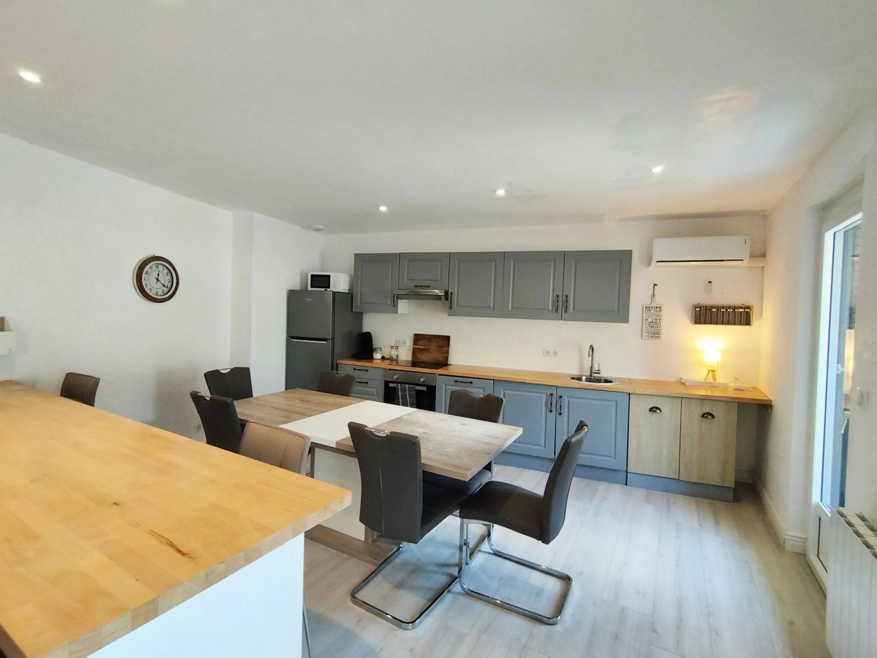 Kitchen or kitchenette in Chez Lolette