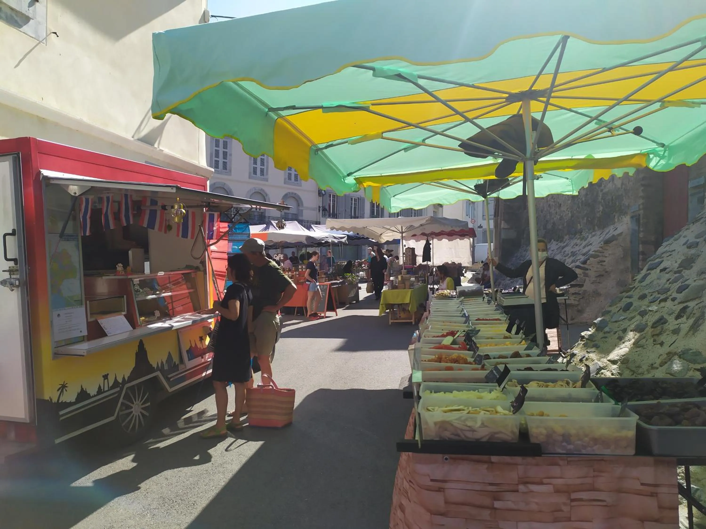 Food and drinks in Chez Lolette