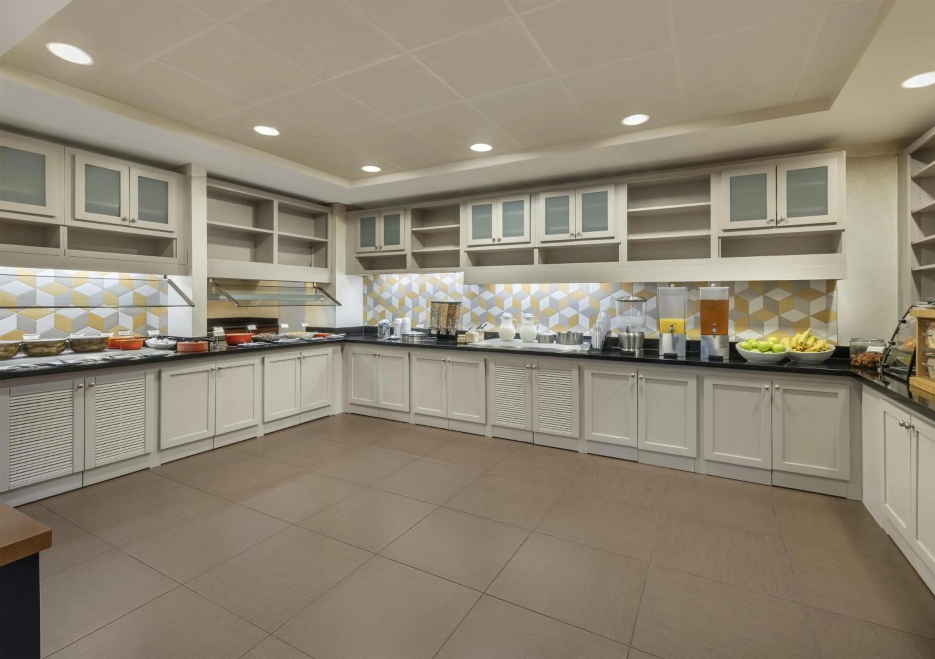 Breakfast in Hyatt Place Lakeland Center