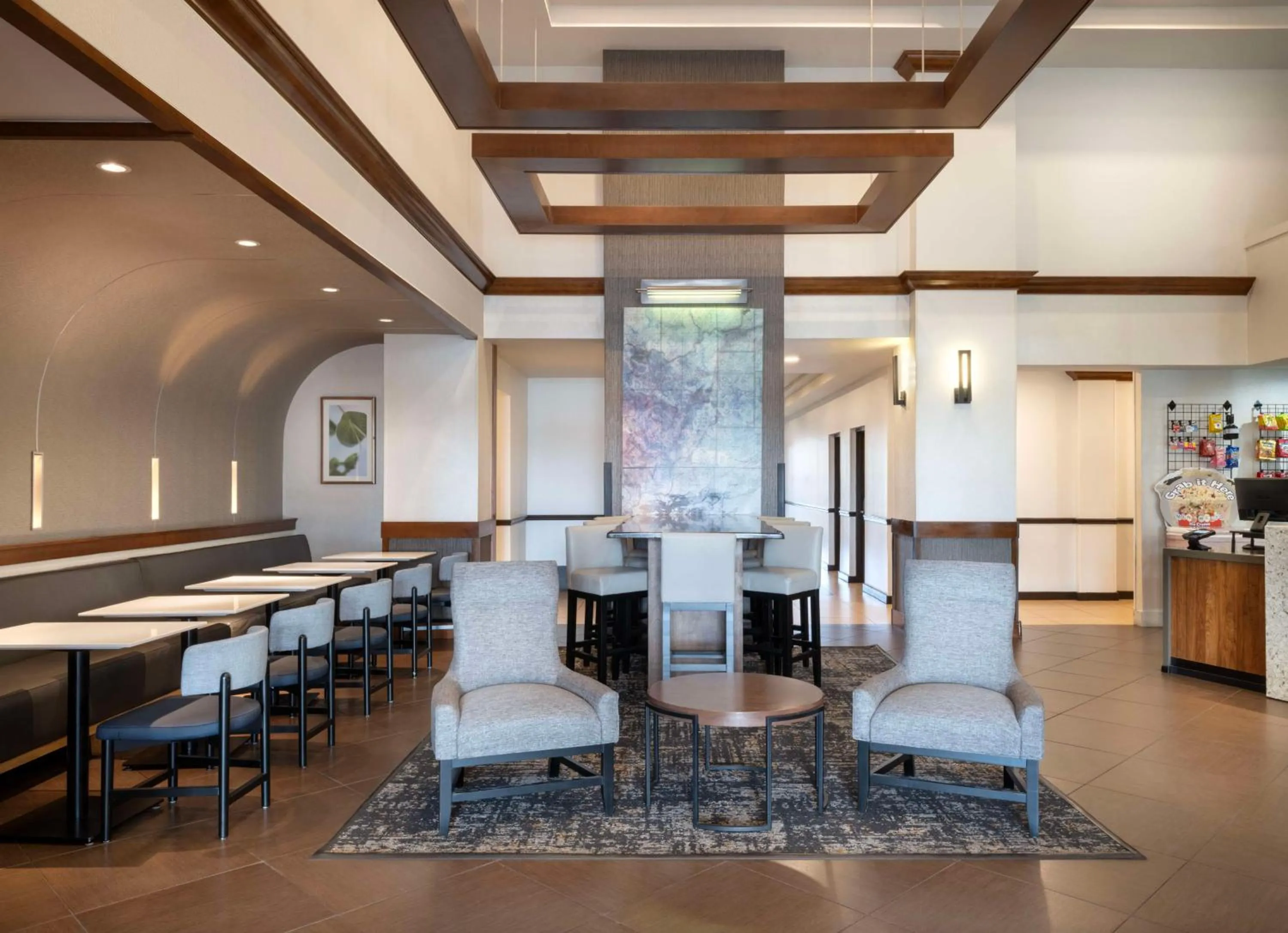 Lobby or reception in Hyatt Place Lakeland Center