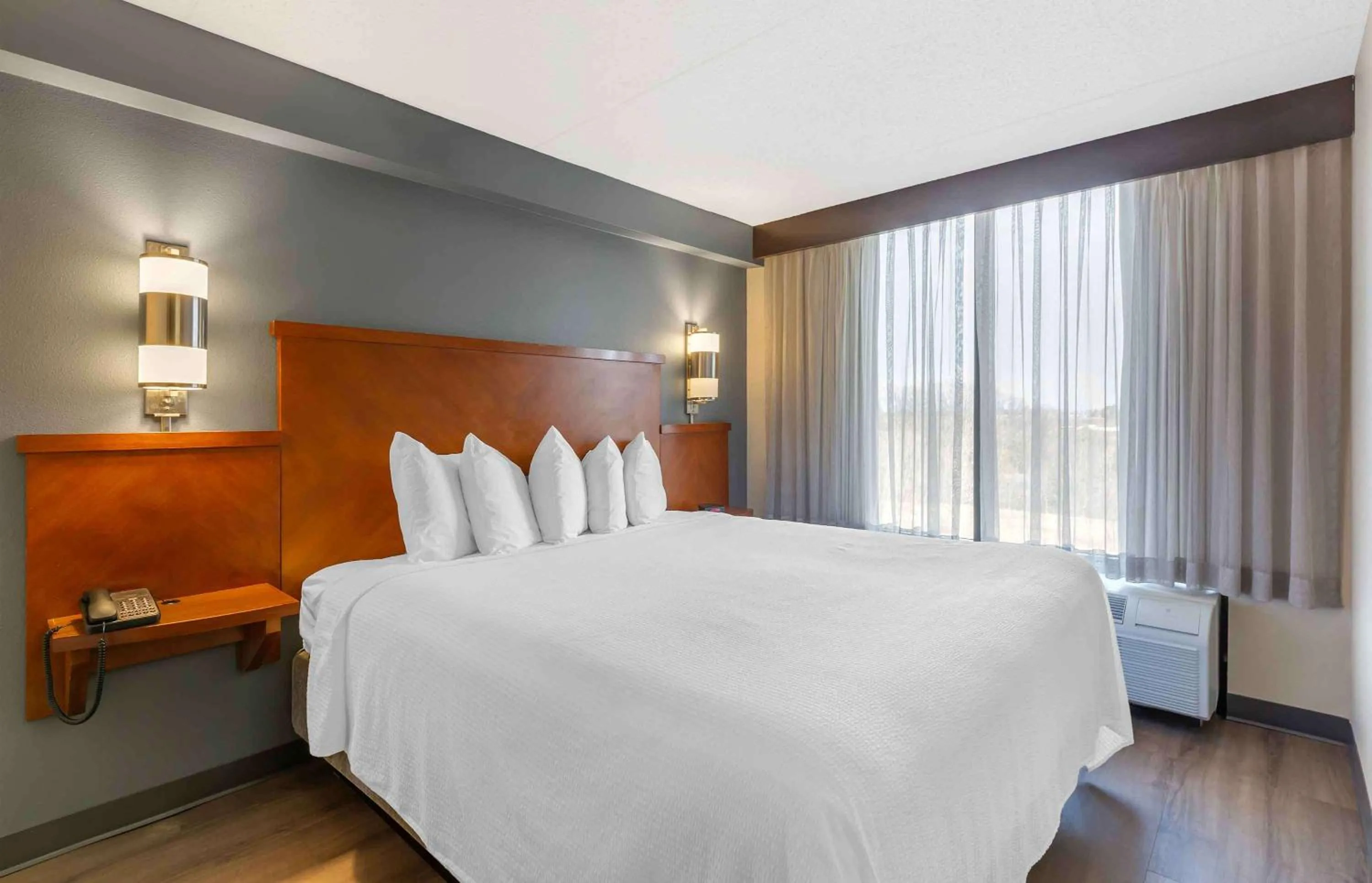Bedroom, Bed in Extended Stay America Premier Suites - Cleveland - Independence