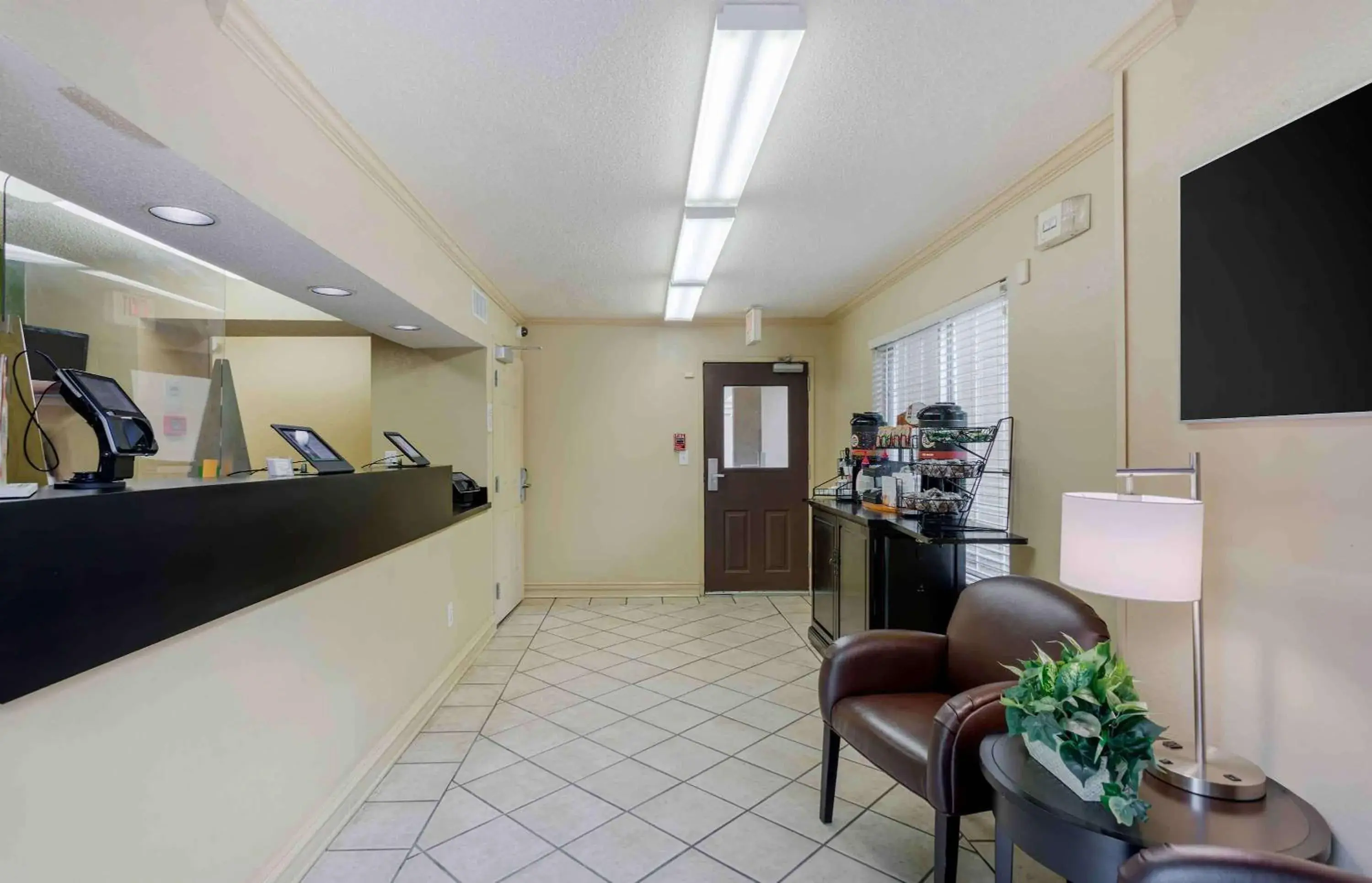 Lobby or reception in Extended Stay America Suites - Nashville - Franklin - Cool Springs Lobby or reception in Extended Stay America Suites - Nashville - Franklin - Cool Springs
