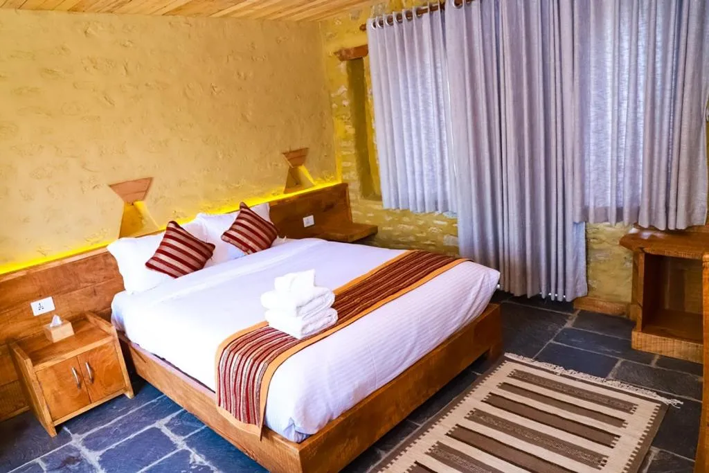 Family Room with Mountain View - single occupancy in Pumdikot Mountain Lodge