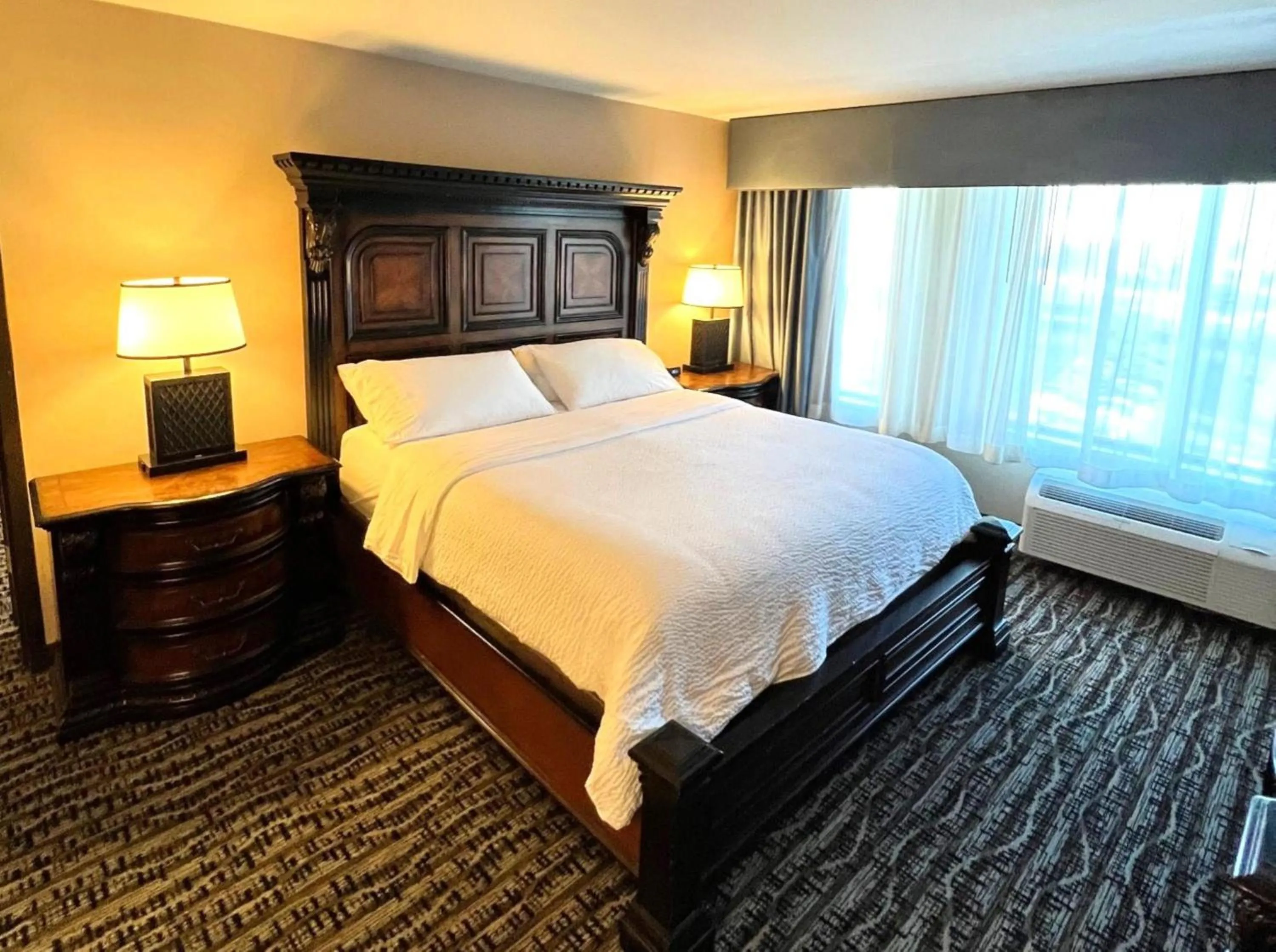 Photo of the whole room, Bed in Holiday Inn South Jordan - SLC South by IHG