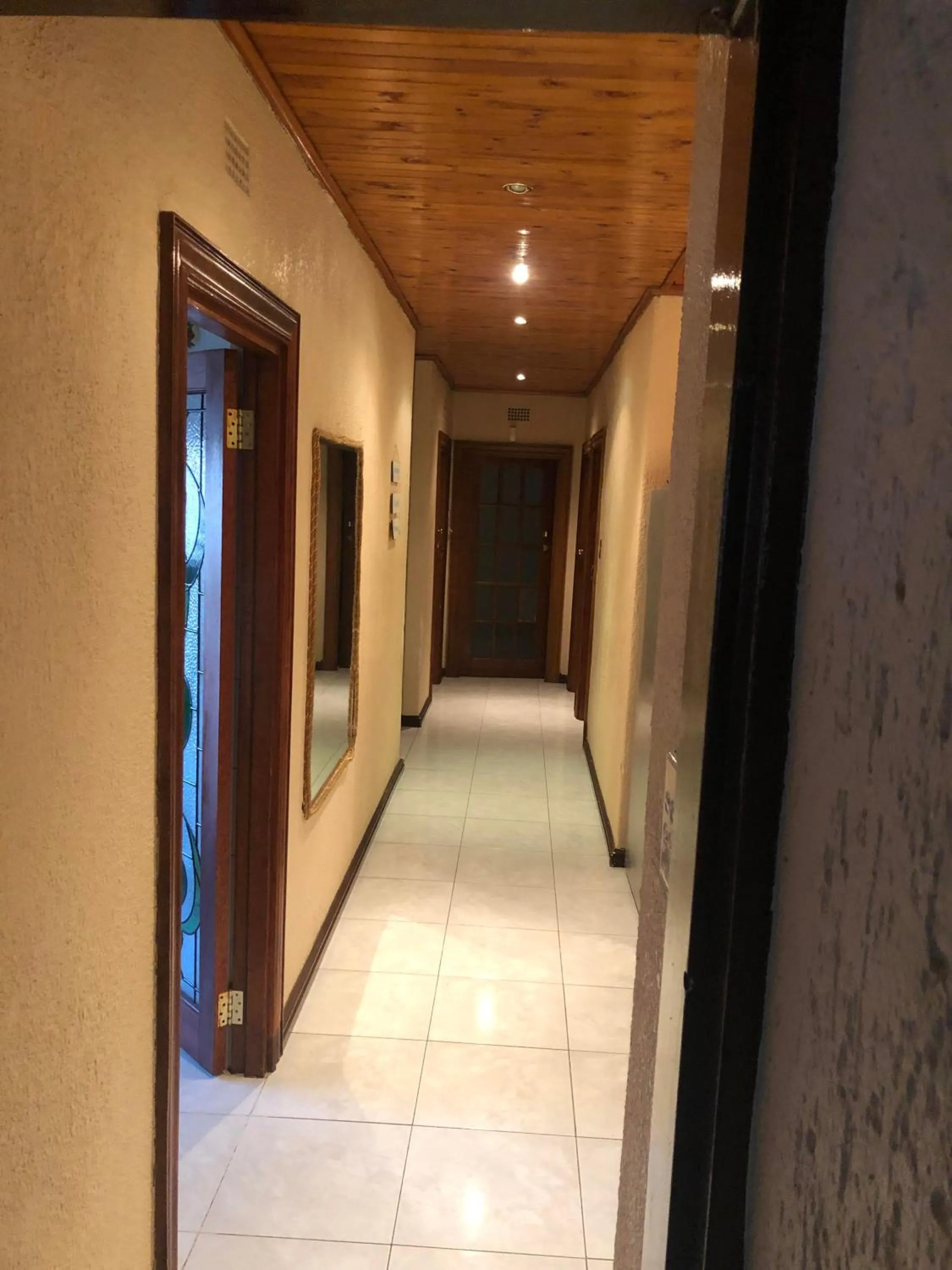 Area and facilities in Naomi's Place