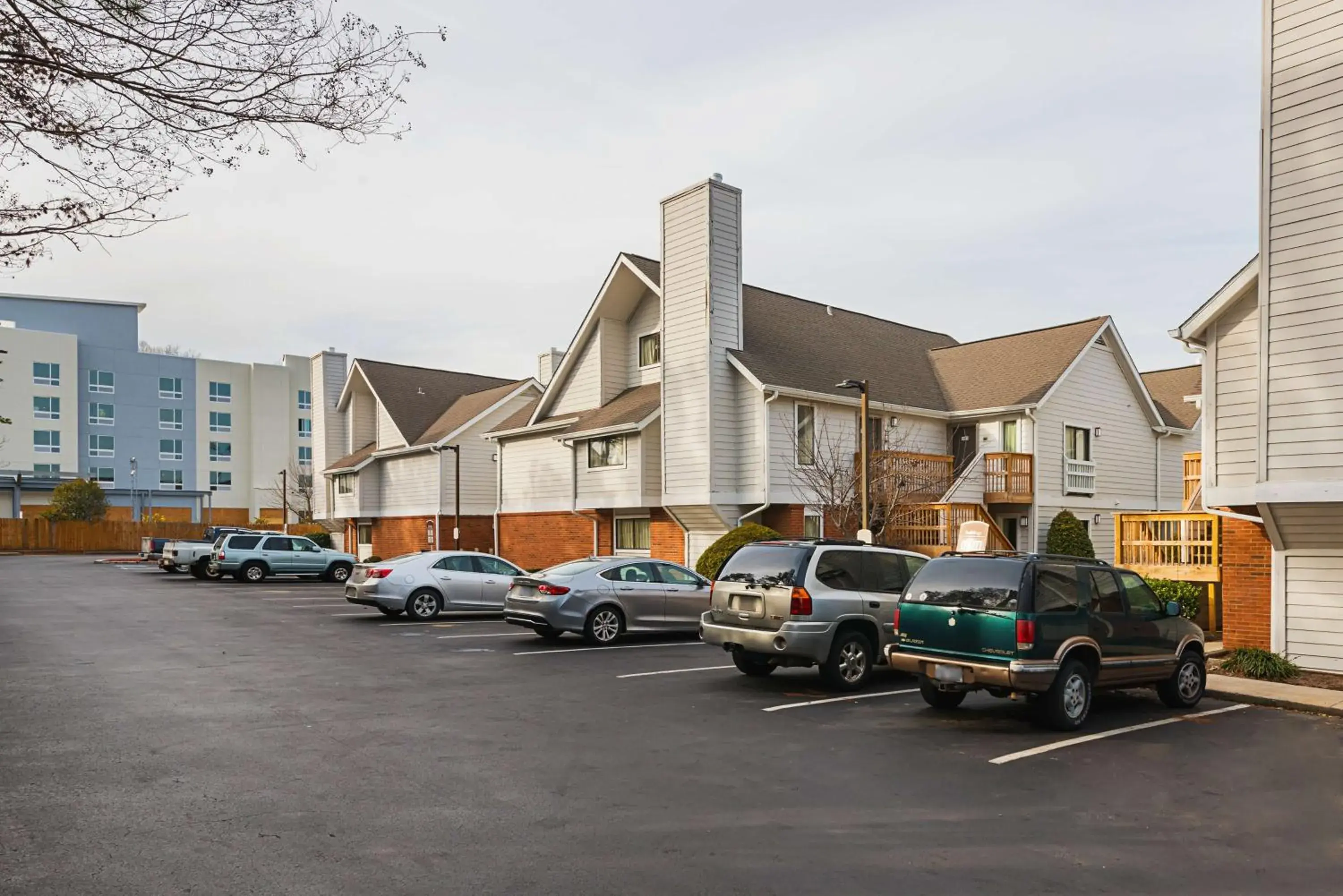 Property building in Studio 6-Greensboro, NC Property building in Studio 6-Greensboro, NC