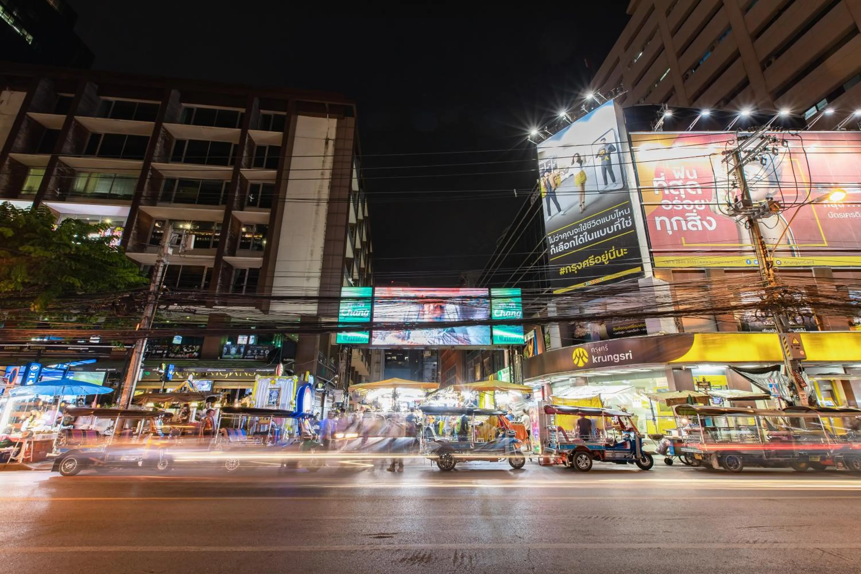 Shopping Area in Every Surawong