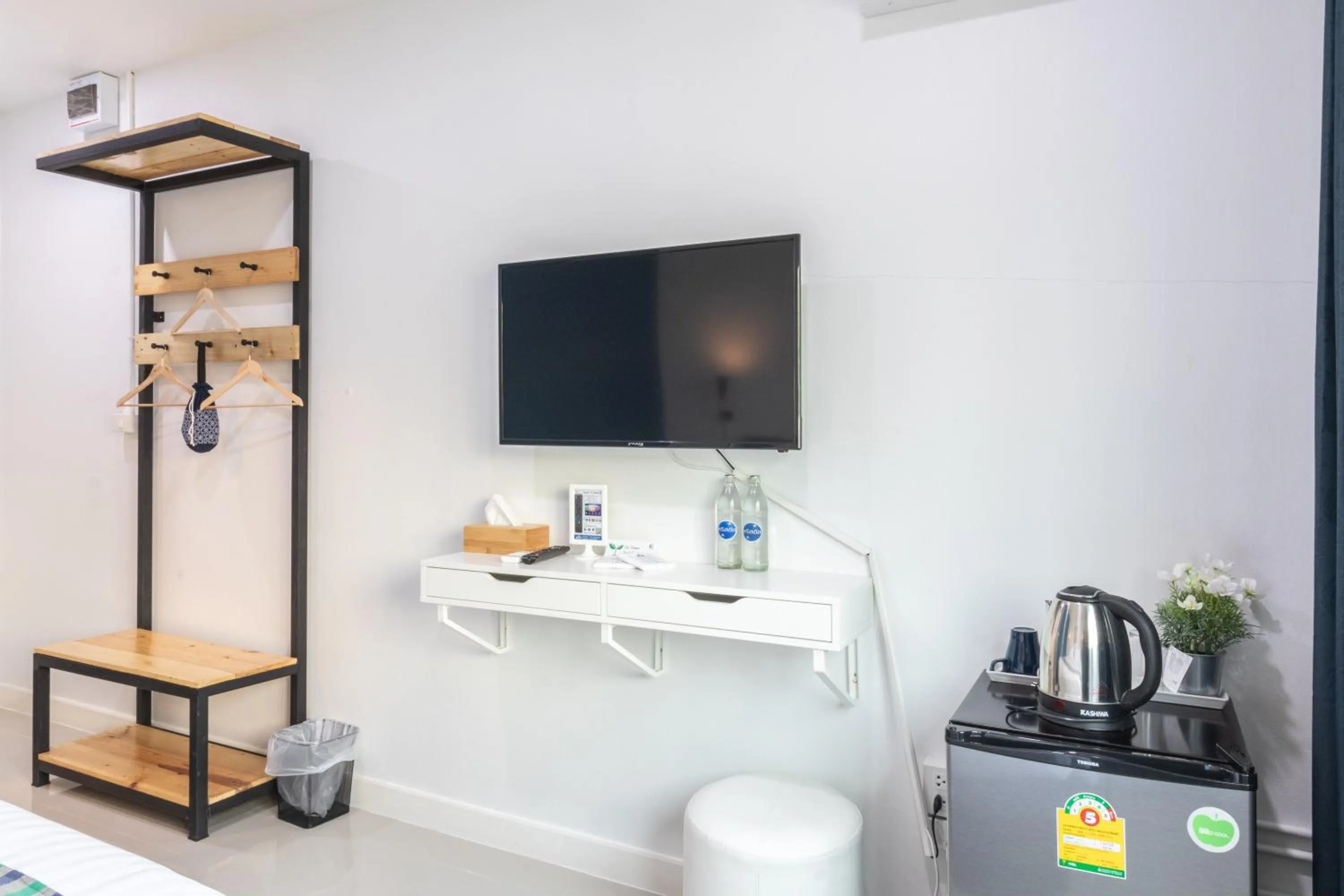 TV and multimedia in Every Surawong