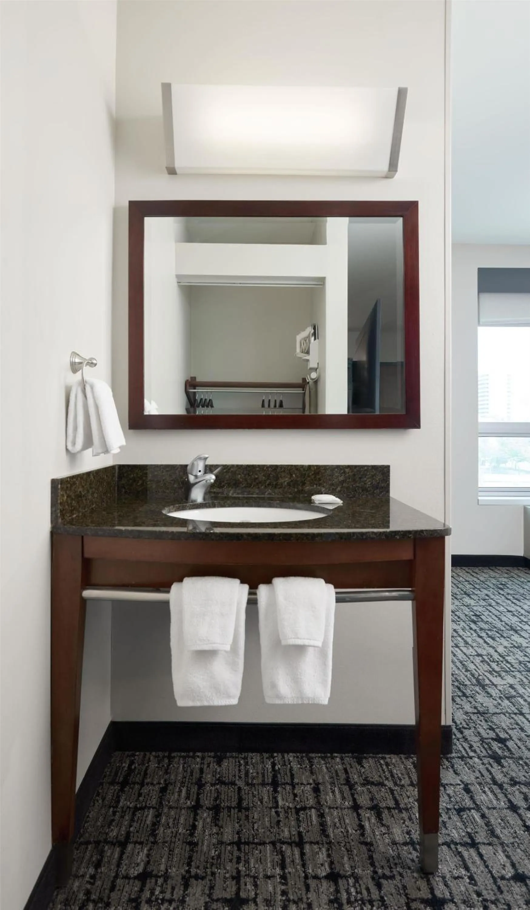 Bathroom in Hyatt Place Salt Lake City Downtown / The Gateway