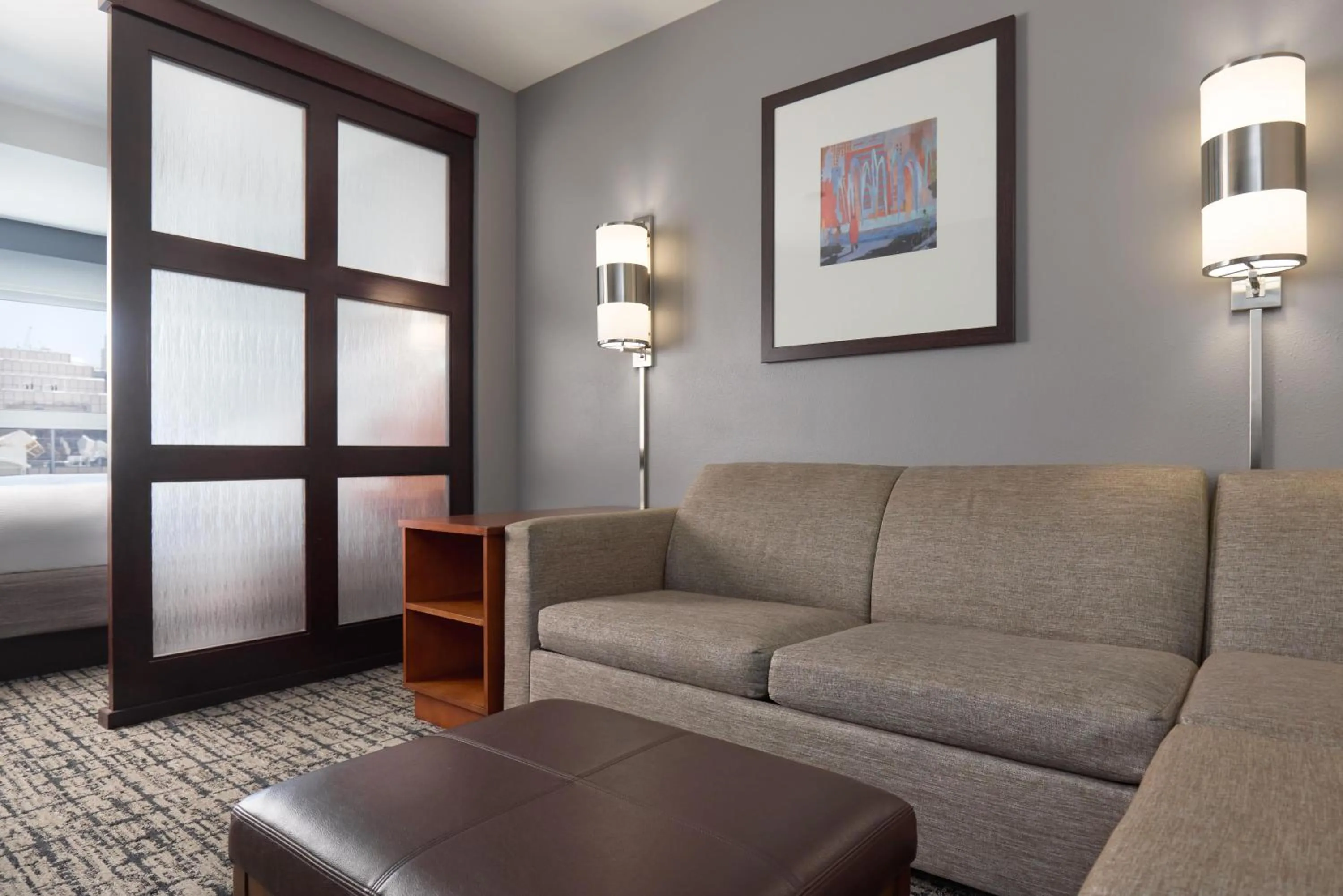 Bedroom in Hyatt Place Salt Lake City Downtown / The Gateway