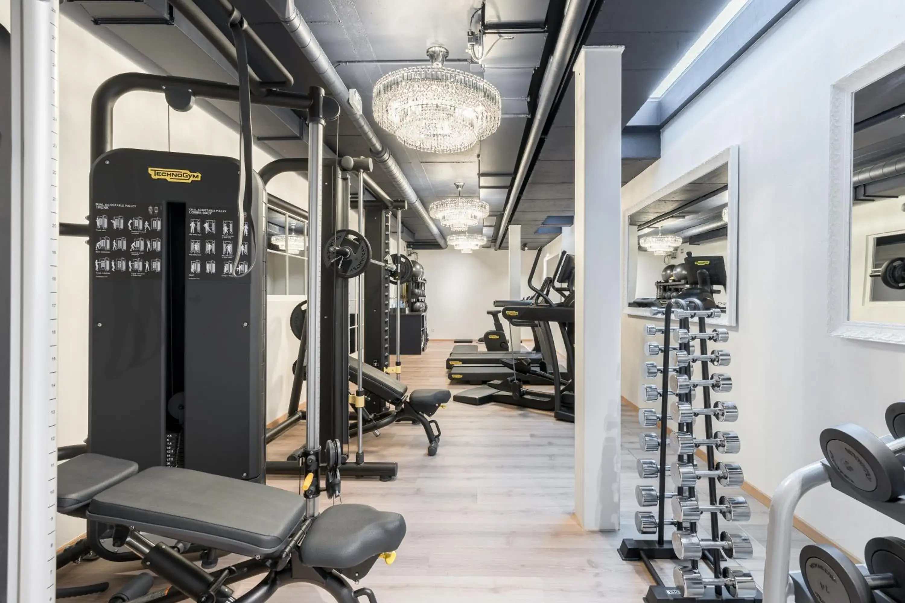 Fitness centre/facilities in Mirabeau Alpine Fitness centre/facilities in Mirabeau Alpine