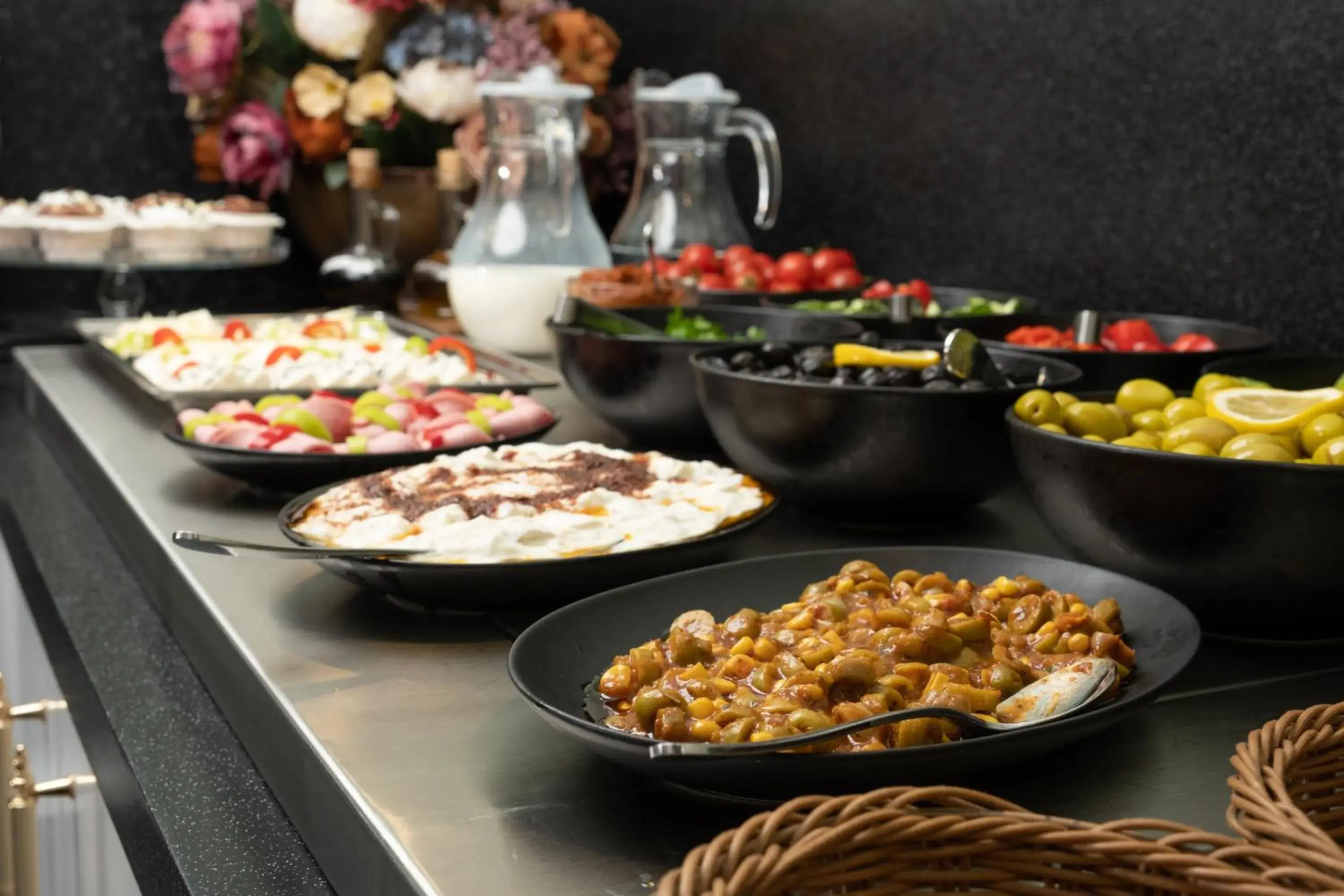 Buffet breakfast in Elm Suite Hotel Buffet breakfast in Elm Suite Hotel