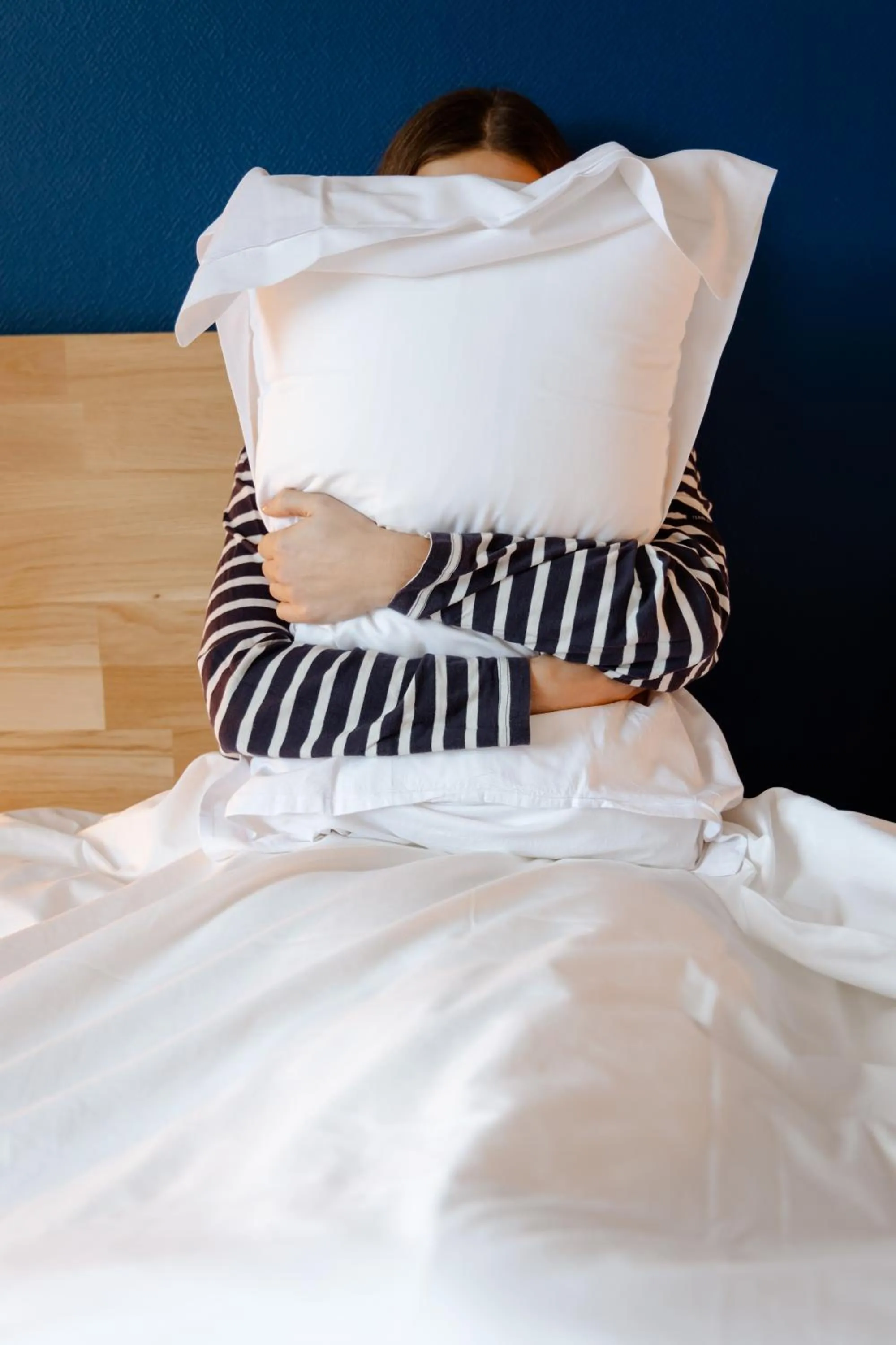 Bed in La Marinière Hôtel Restaurant