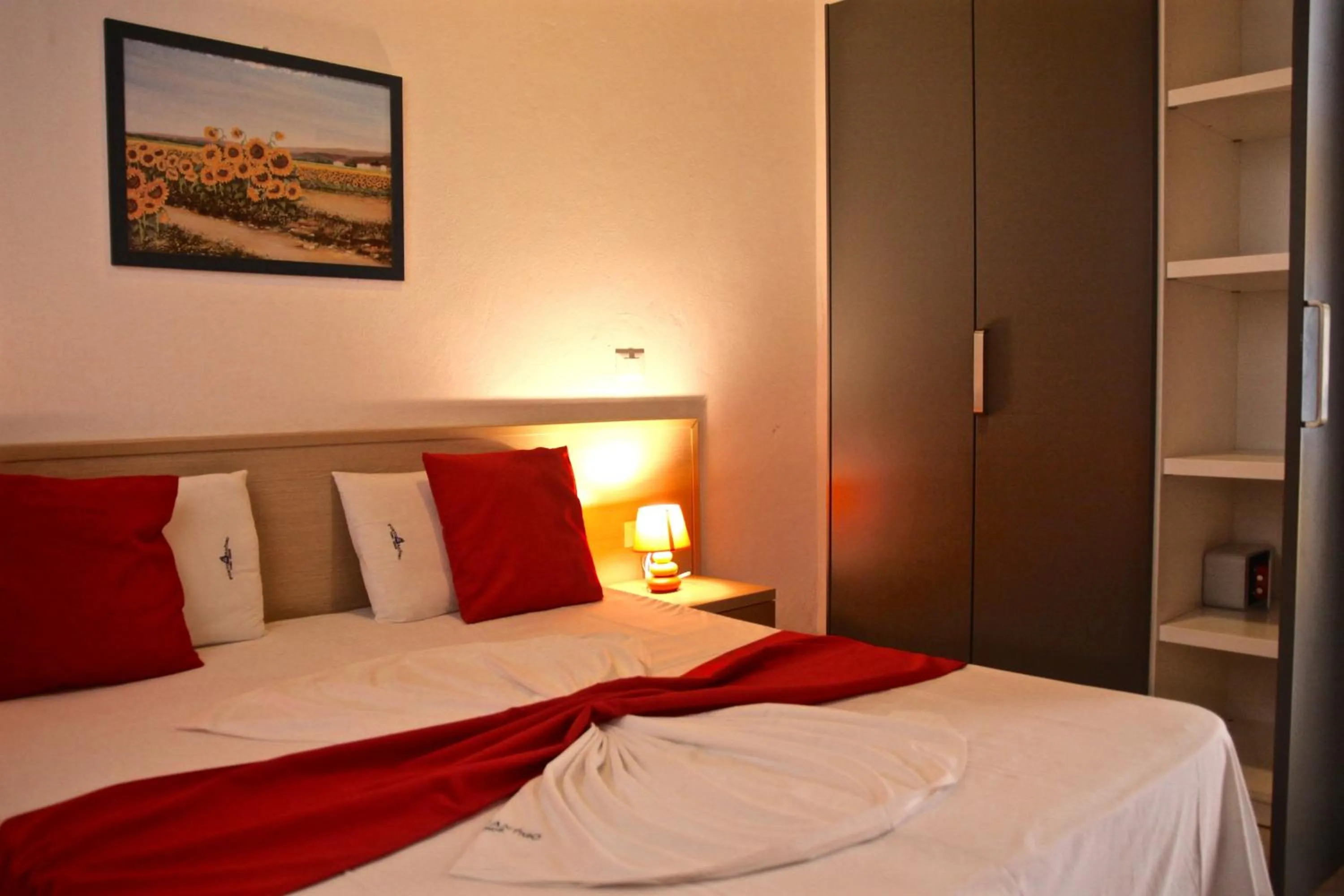 Bed in Nautilus Aparthotel