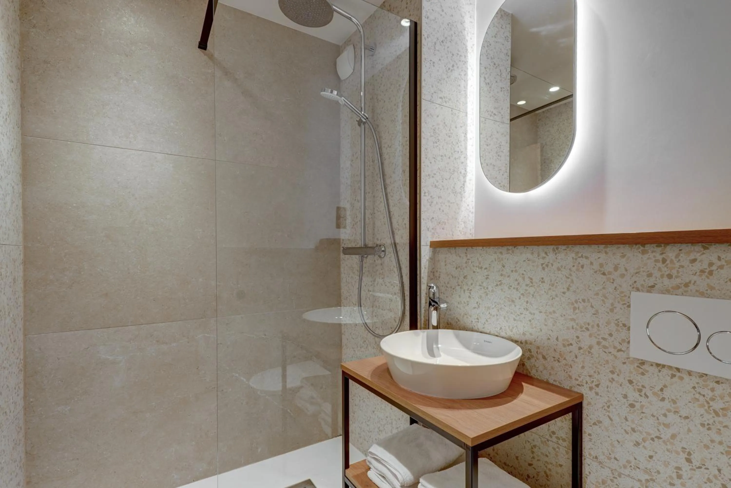 Kyriad Marseille Palais Des Congrès – Vélodrome