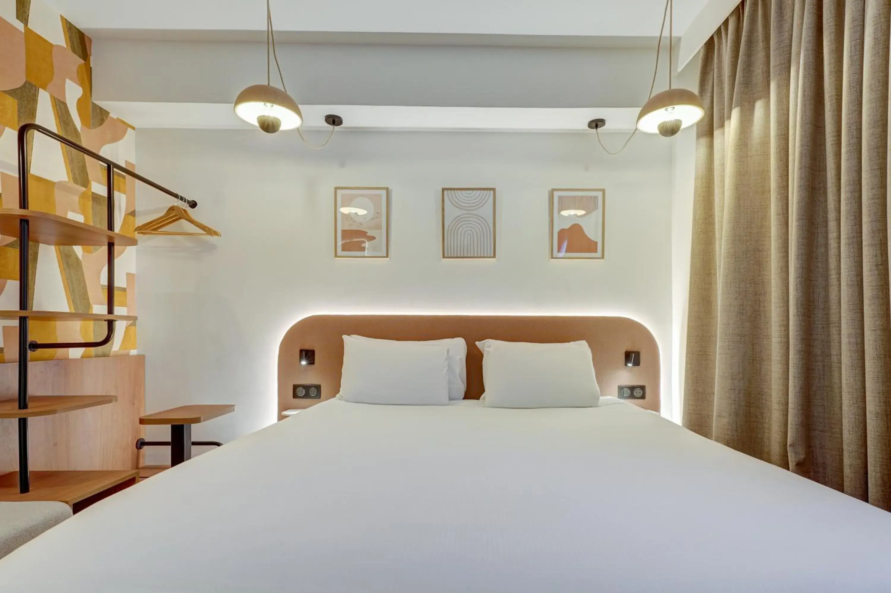 Bed in Kyriad Marseille Palais Des Congrès – Vélodrome Bed in Kyriad Marseille Palais Des Congrès – Vélodrome