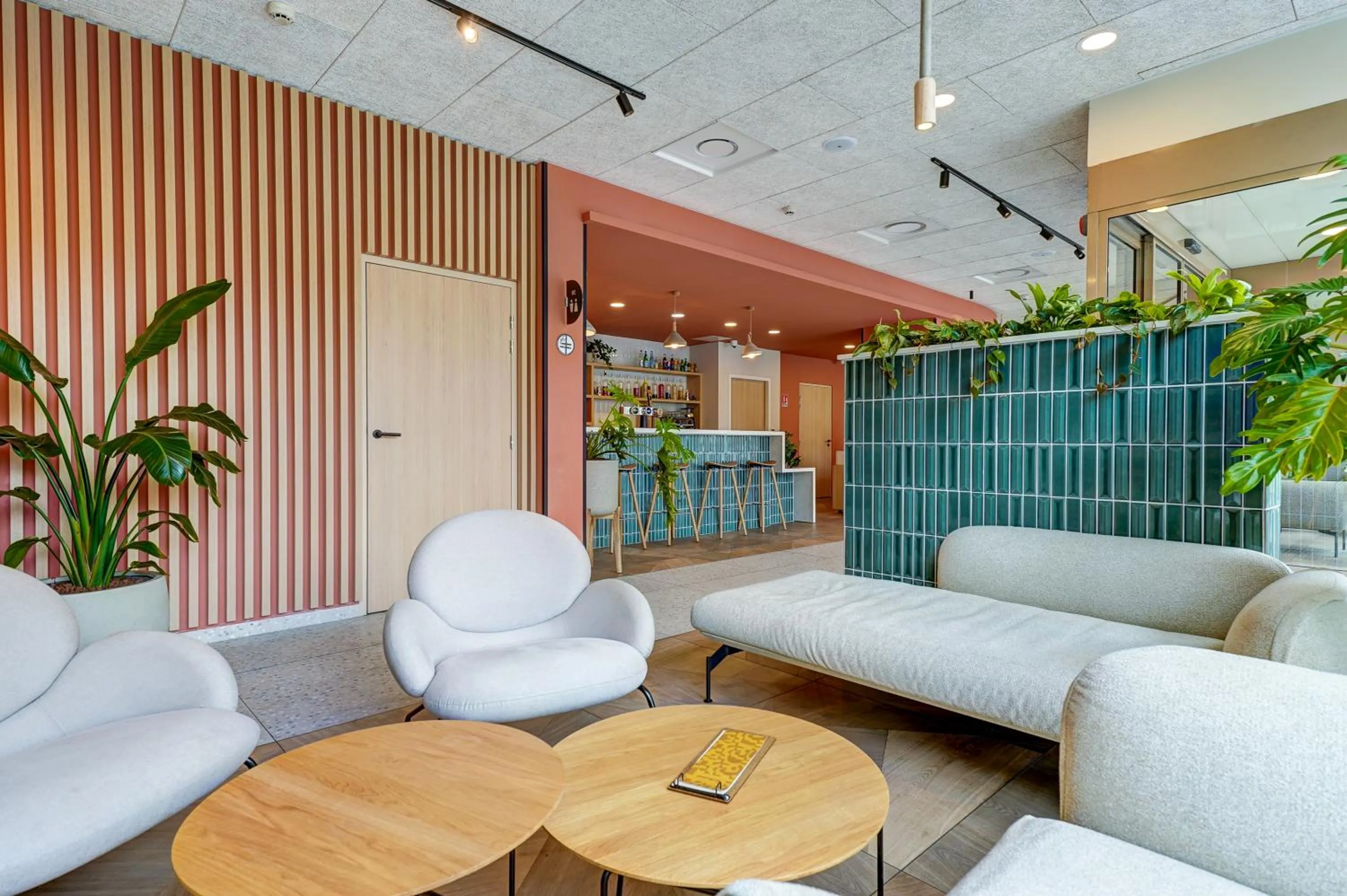 Kyriad Marseille Palais Des Congrès – Vélodrome