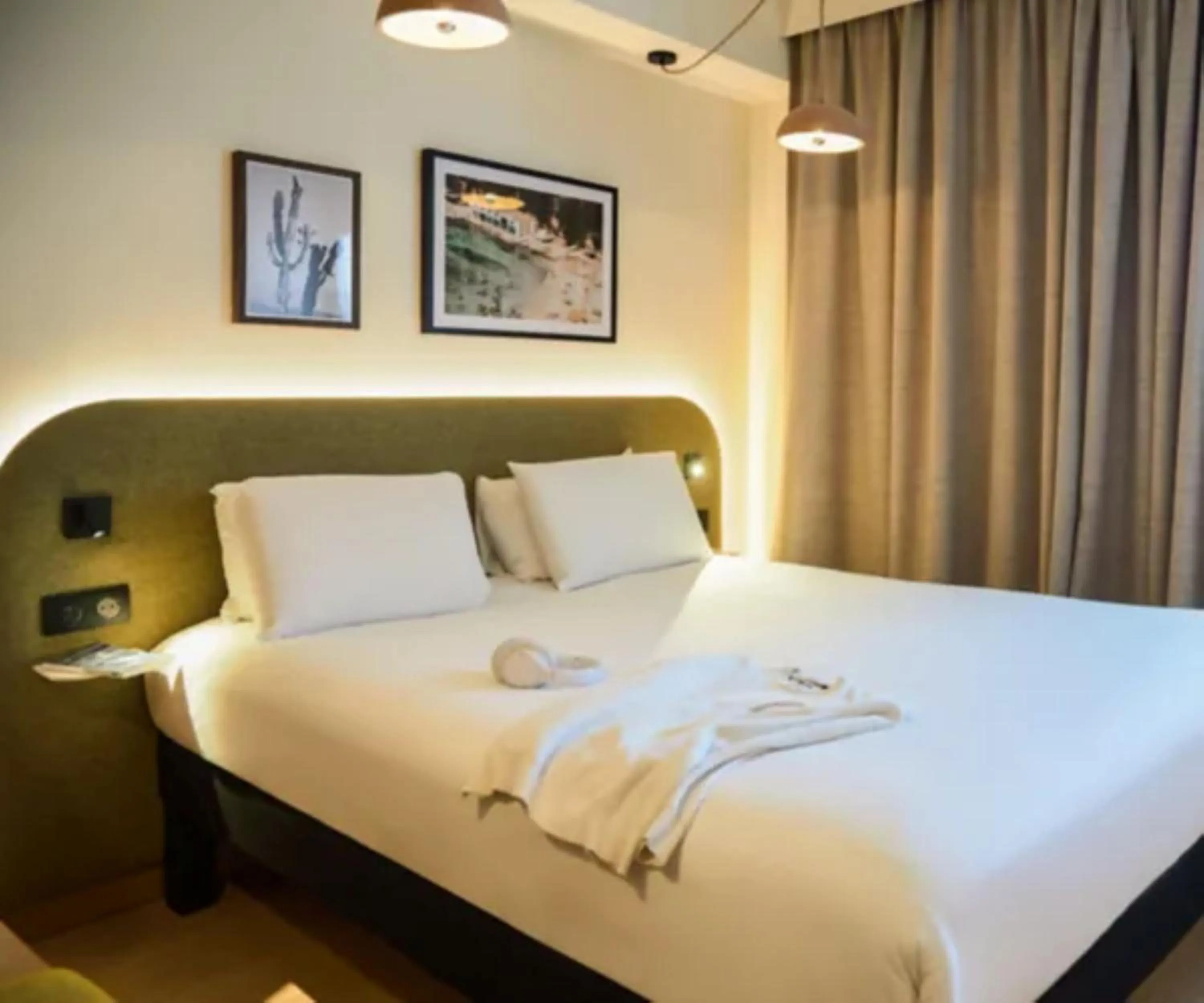 Bed in ibis Styles Marseille Palais des Congrès Vélodrome