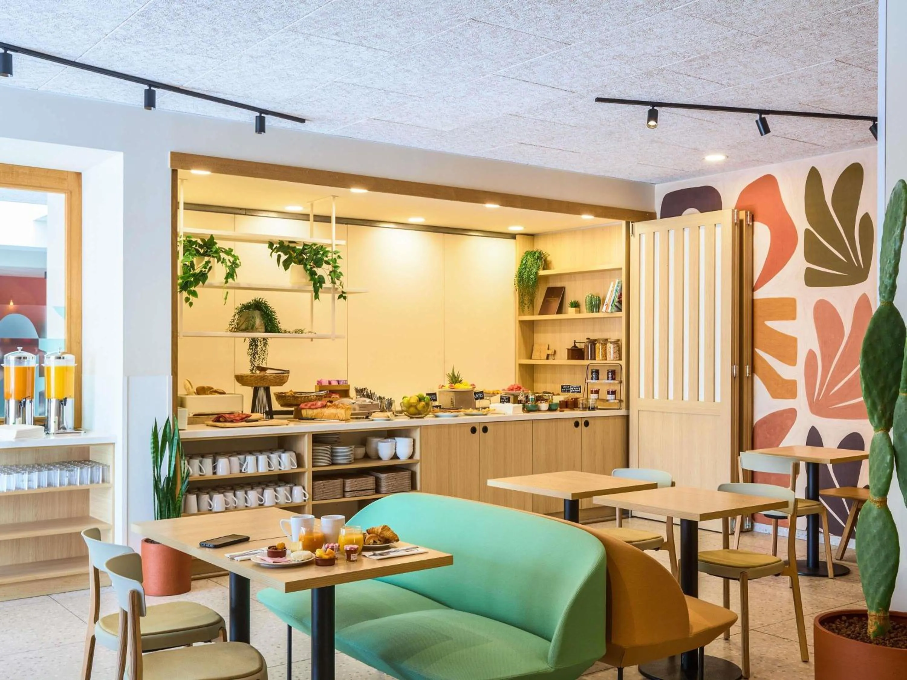 Breakfast in ibis Styles Marseille Palais des Congrès Vélodrome