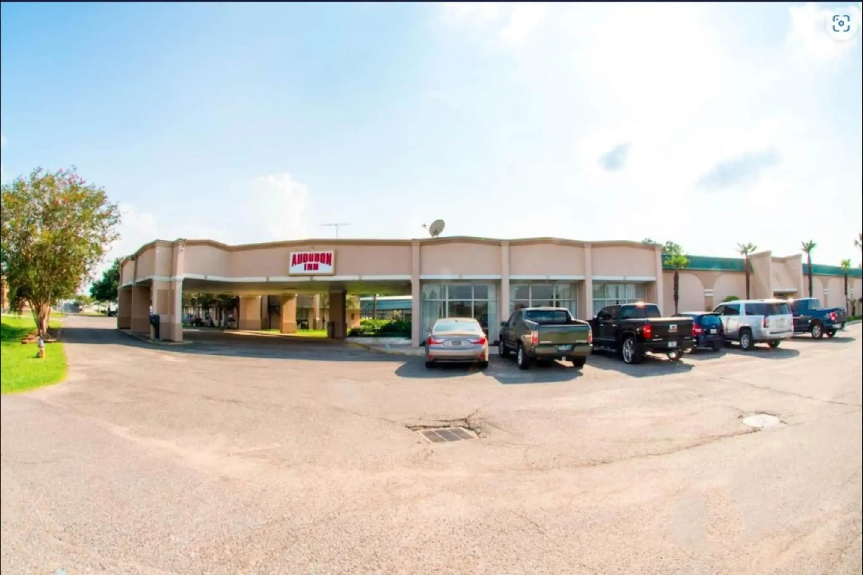 Facade/entrance in Audubon Inn Port Allen I-10 Facade/entrance in Audubon Inn Port Allen I-10