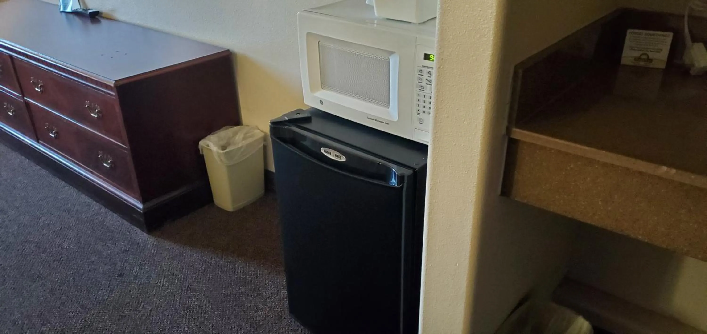 minibar in Days Inn by Wyndham Beaver