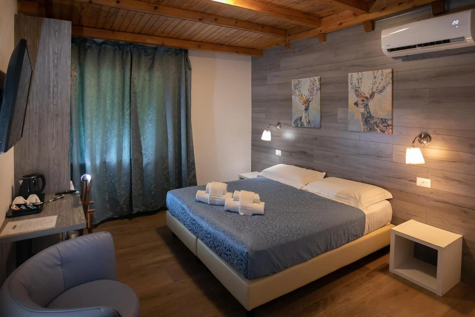 Bed in Villa Cuore