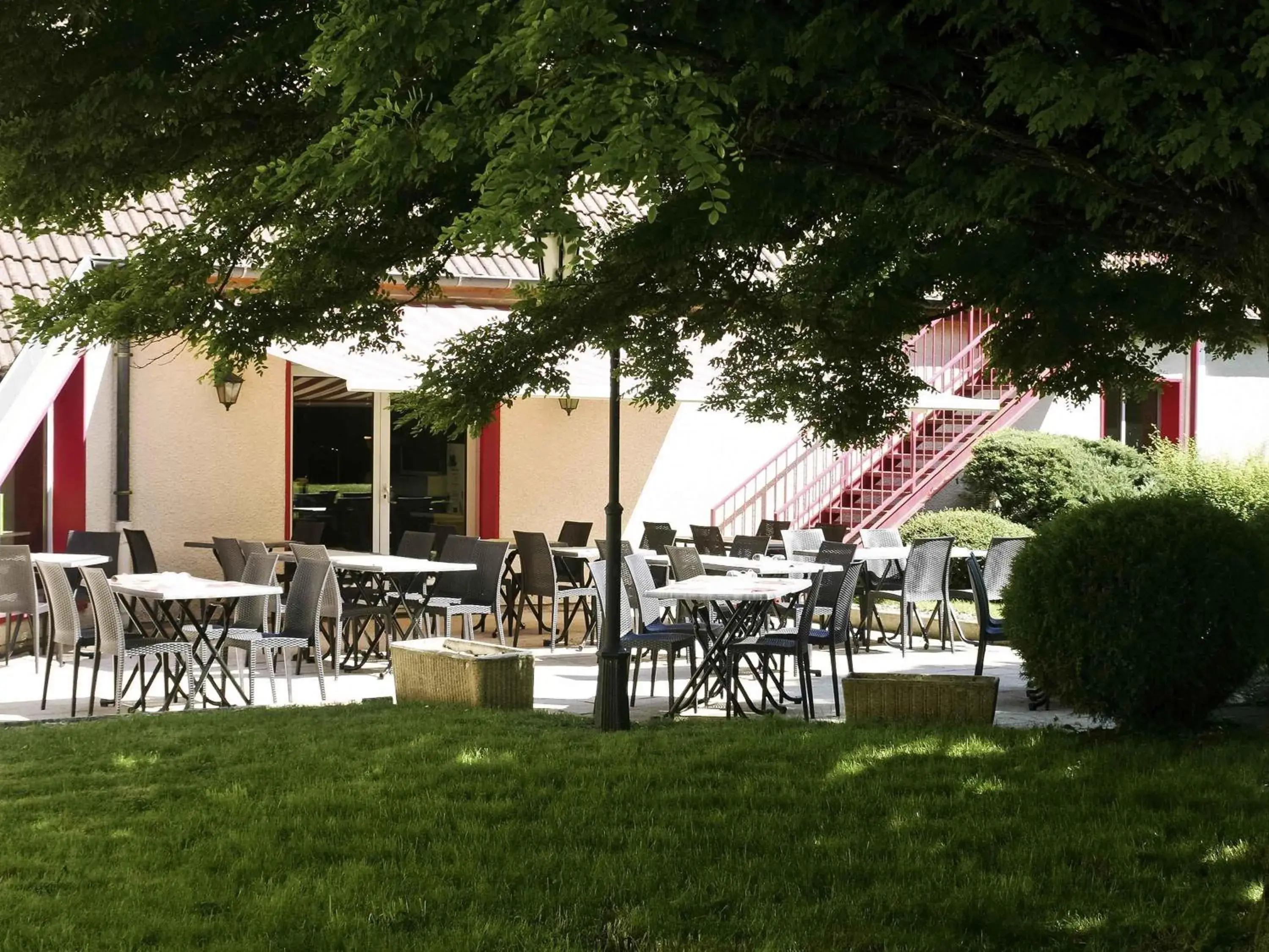 Property building in Mercure Hexagone Luxeuil Property building in Mercure Hexagone Luxeuil