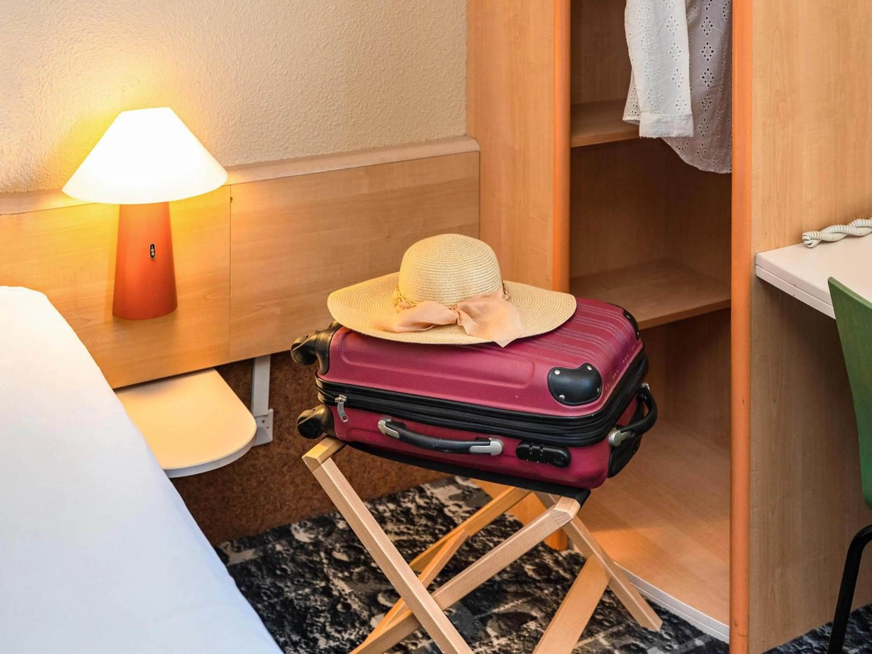 Bedroom in Hotel ibis Autun