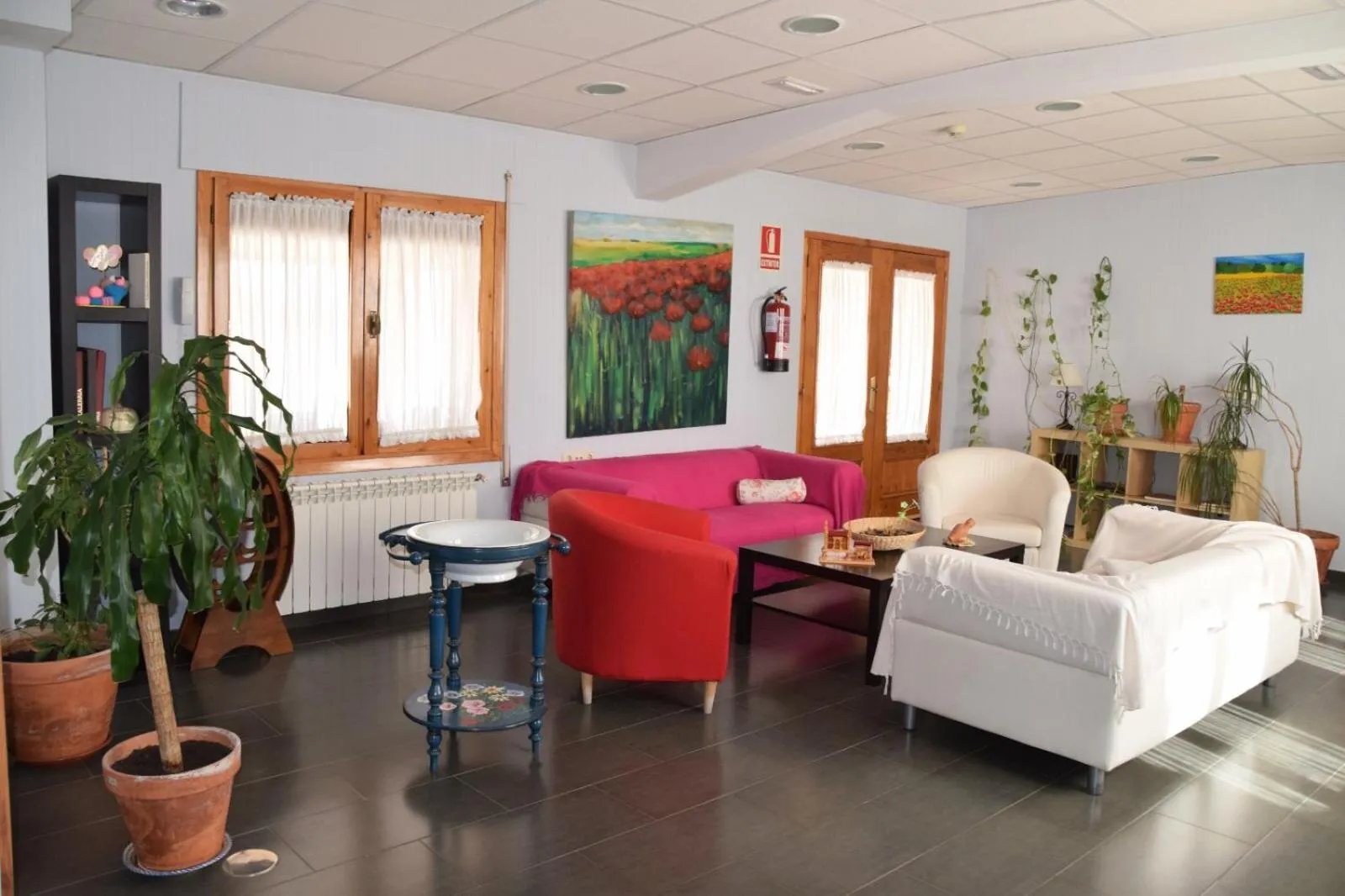 Seating area in HOSTAL RESTAURANTE SAN ISIDRO