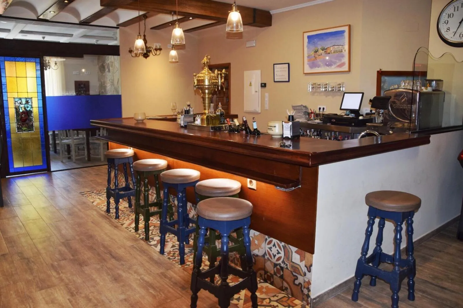 Restaurant/places to eat in HOSTAL RESTAURANTE SAN ISIDRO