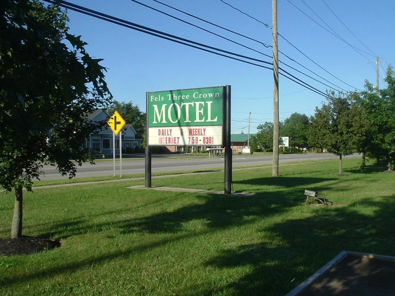 Property logo or sign in Fels Three Crown Motel