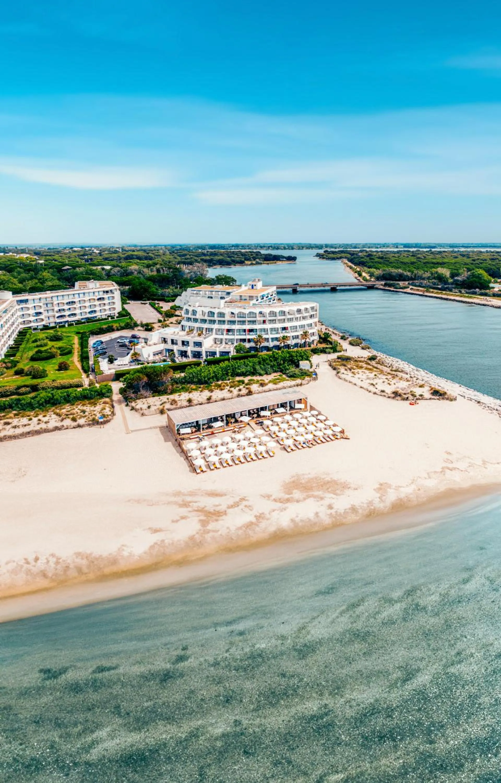 Bird's eye view in Hôtel La Plage 5 étoiles La Grande Motte