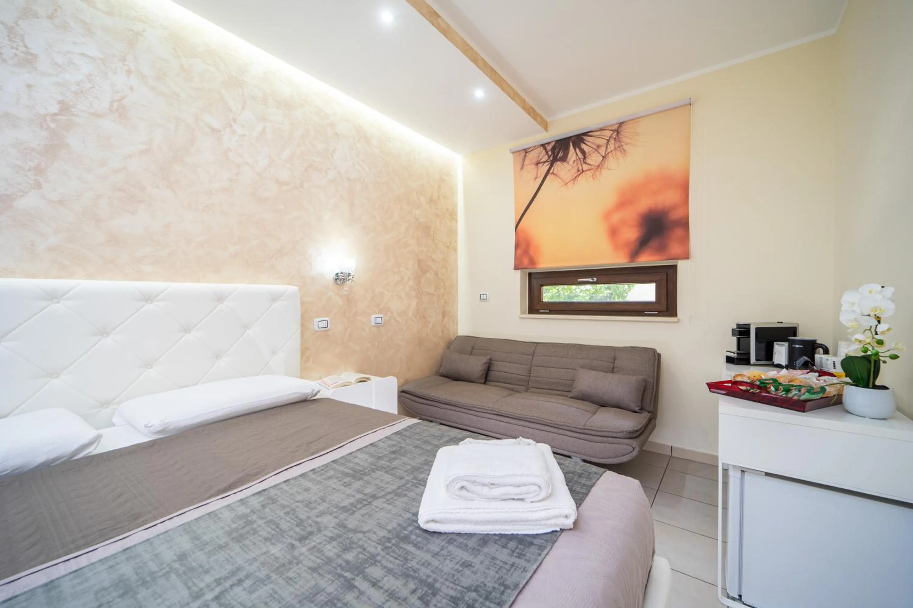 Bed in B&B Golden House & spa