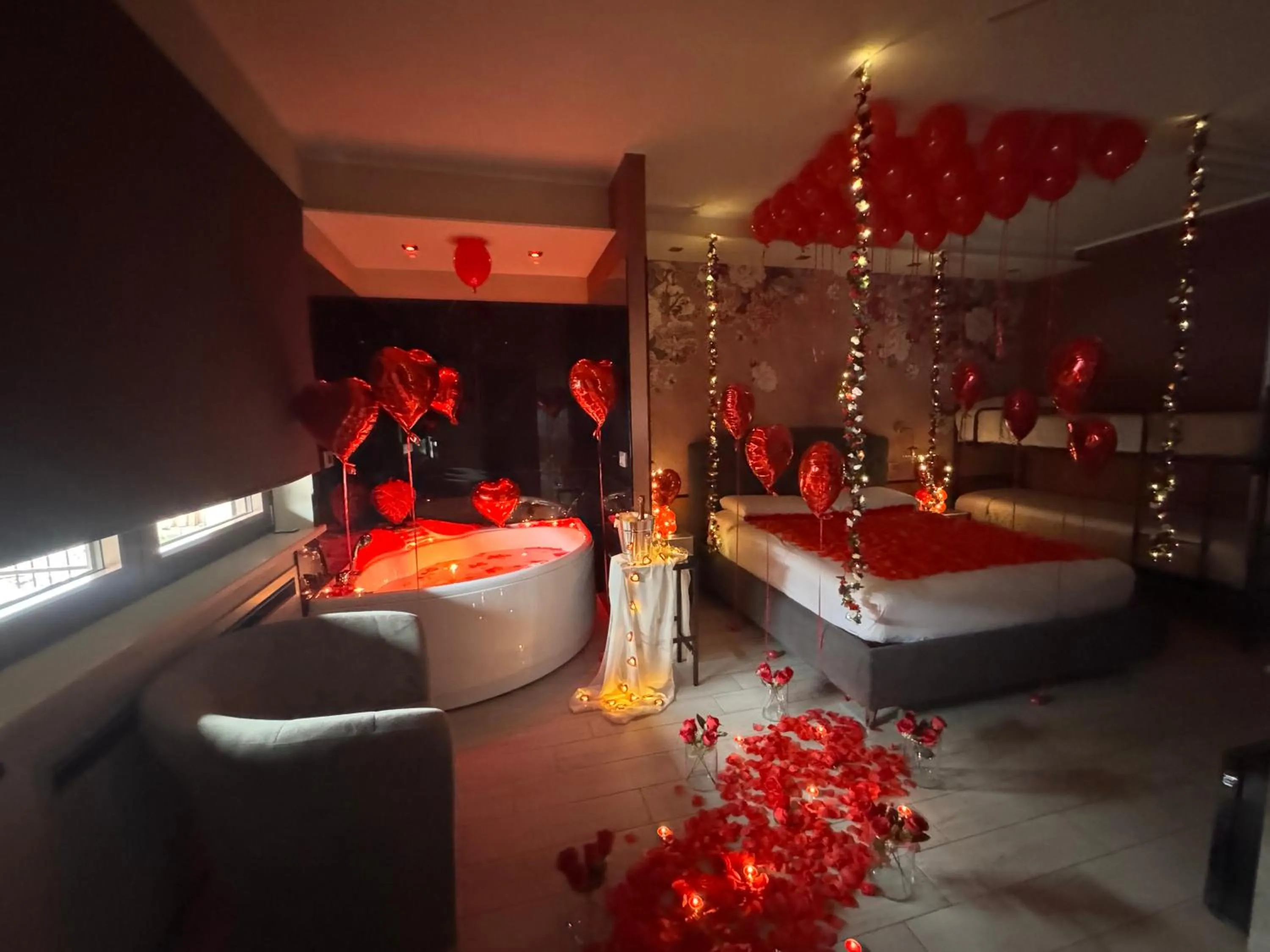 Bed in B&B Golden House & spa