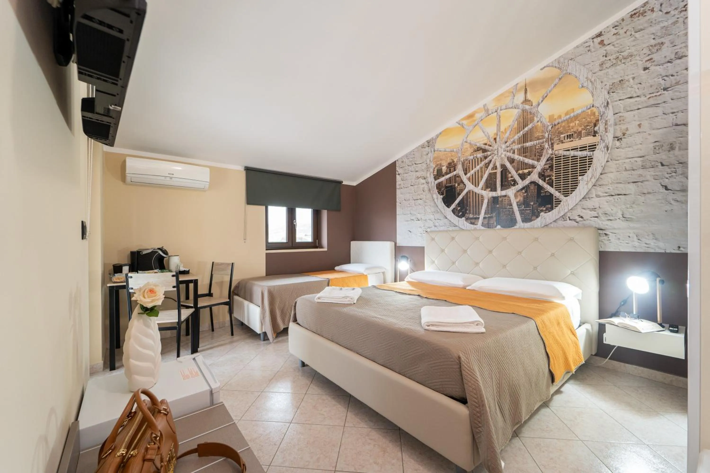 Bed in B&B Golden House & spa