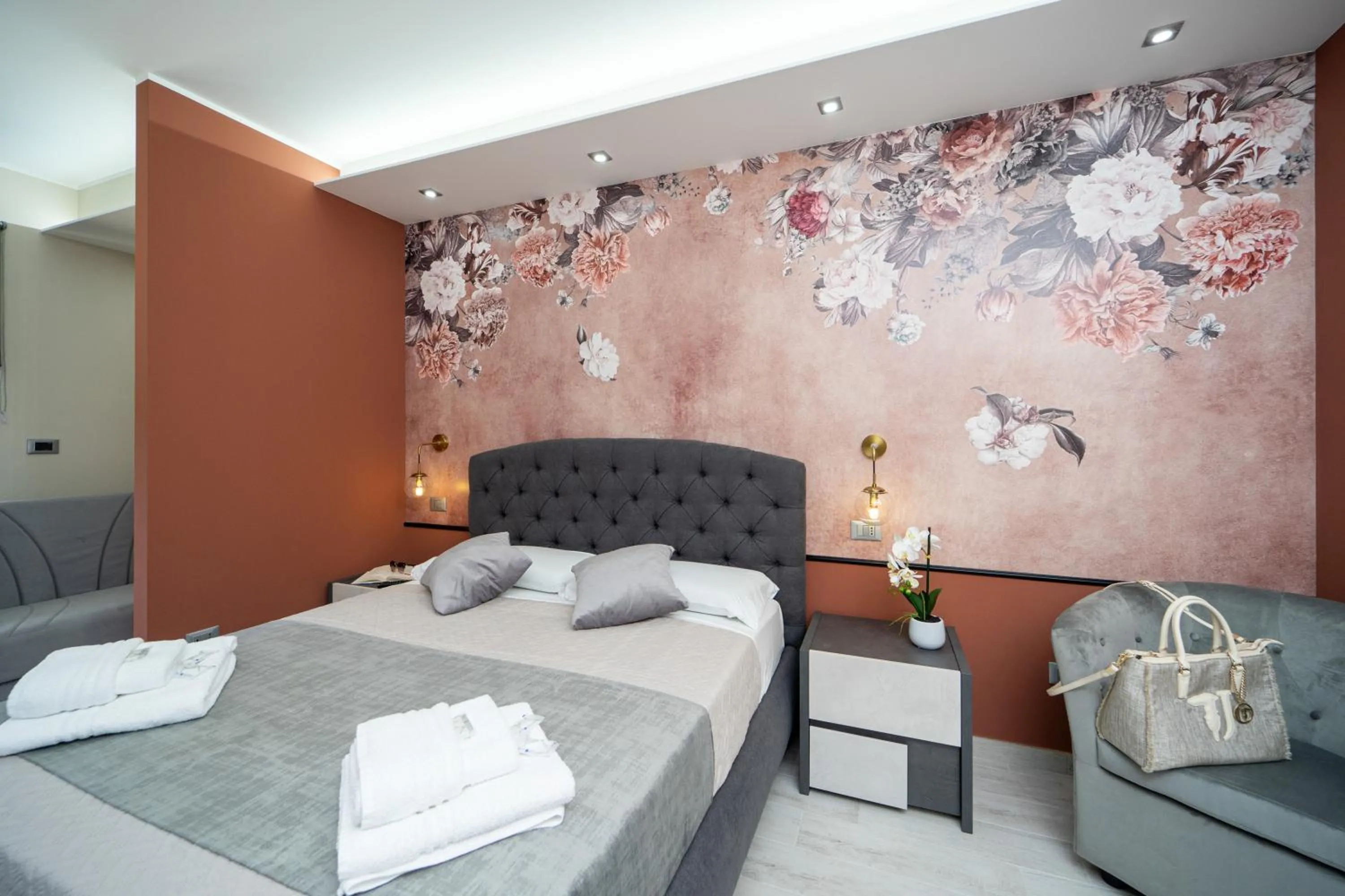 Bed in B&B Golden House & spa